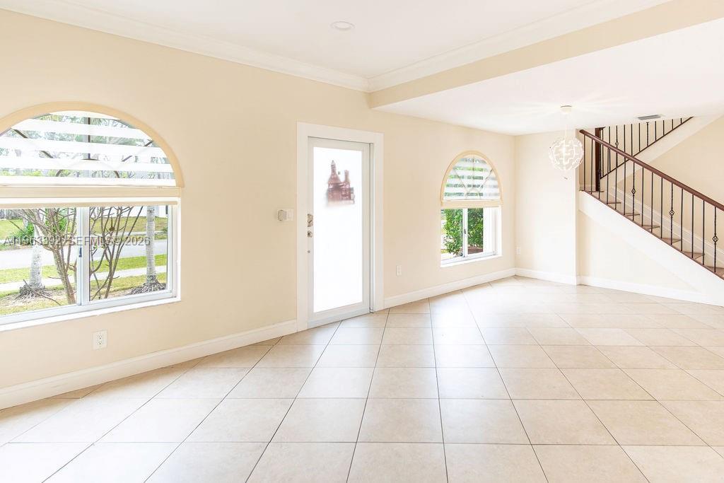 20254 SW 131st Ct, Miami FL 33177 photo 2