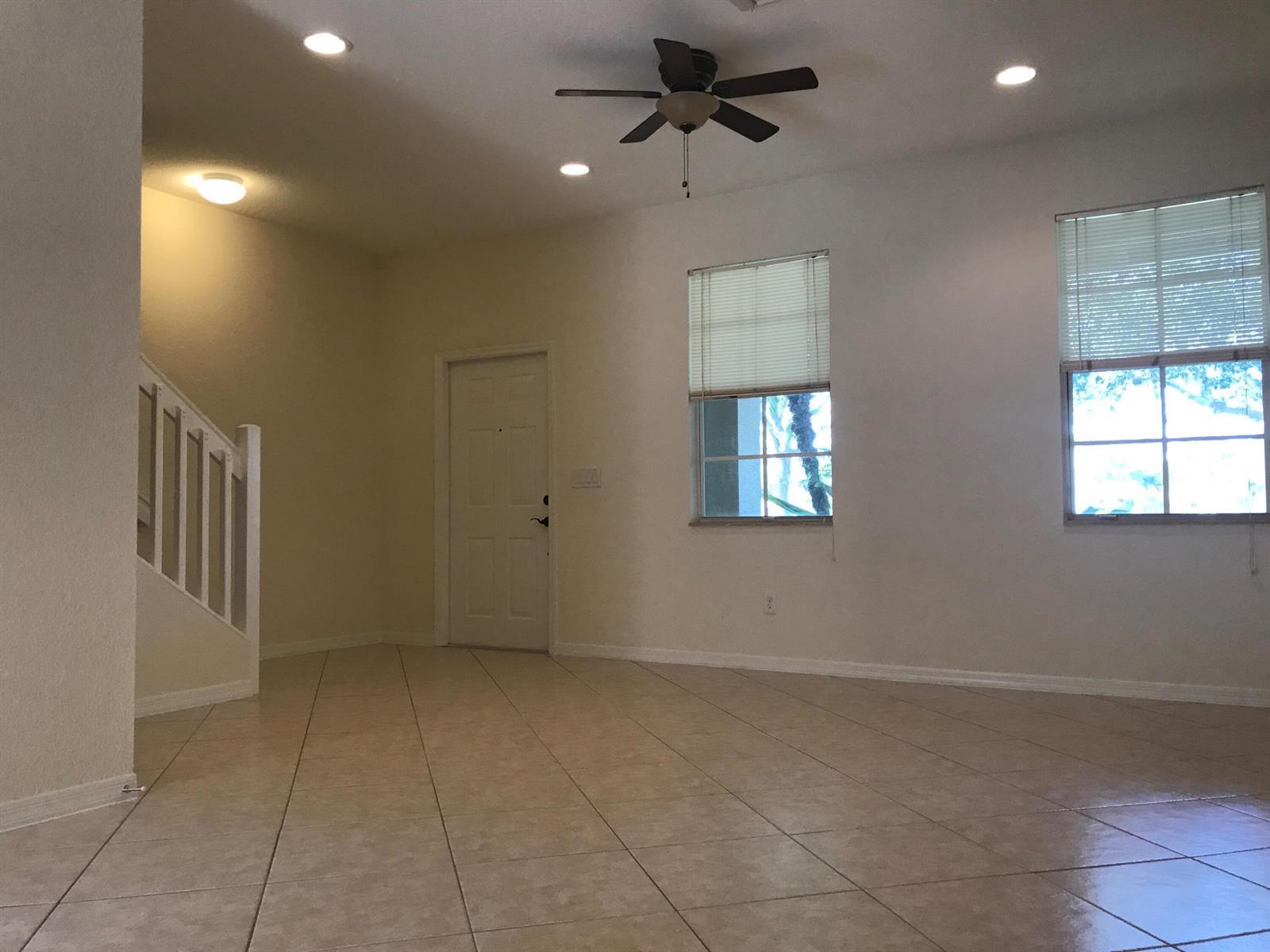 141 E Thatch Palm Circle, Jupiter FL 33458 photo 5