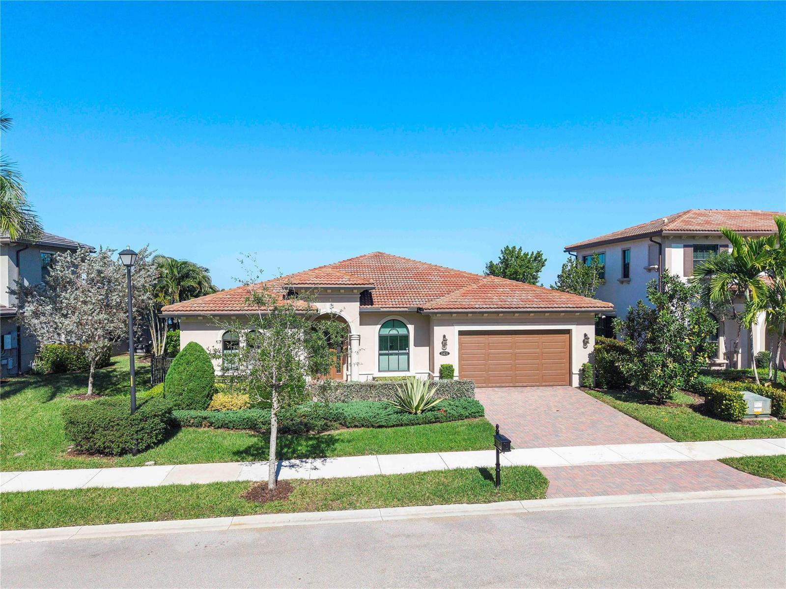 11431 W Watercrest Circle, Parkland FL 33076 photo 3