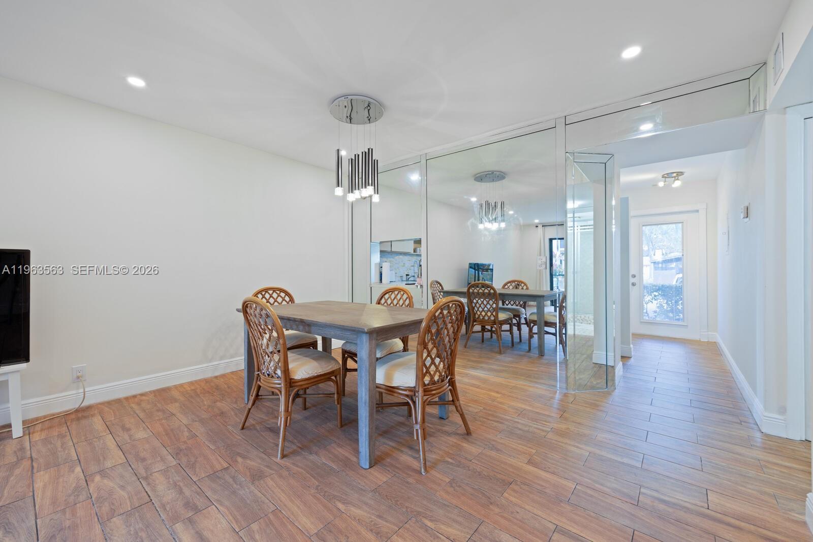 200 Gate Rd # 102, Hollywood FL 33024 photo 4