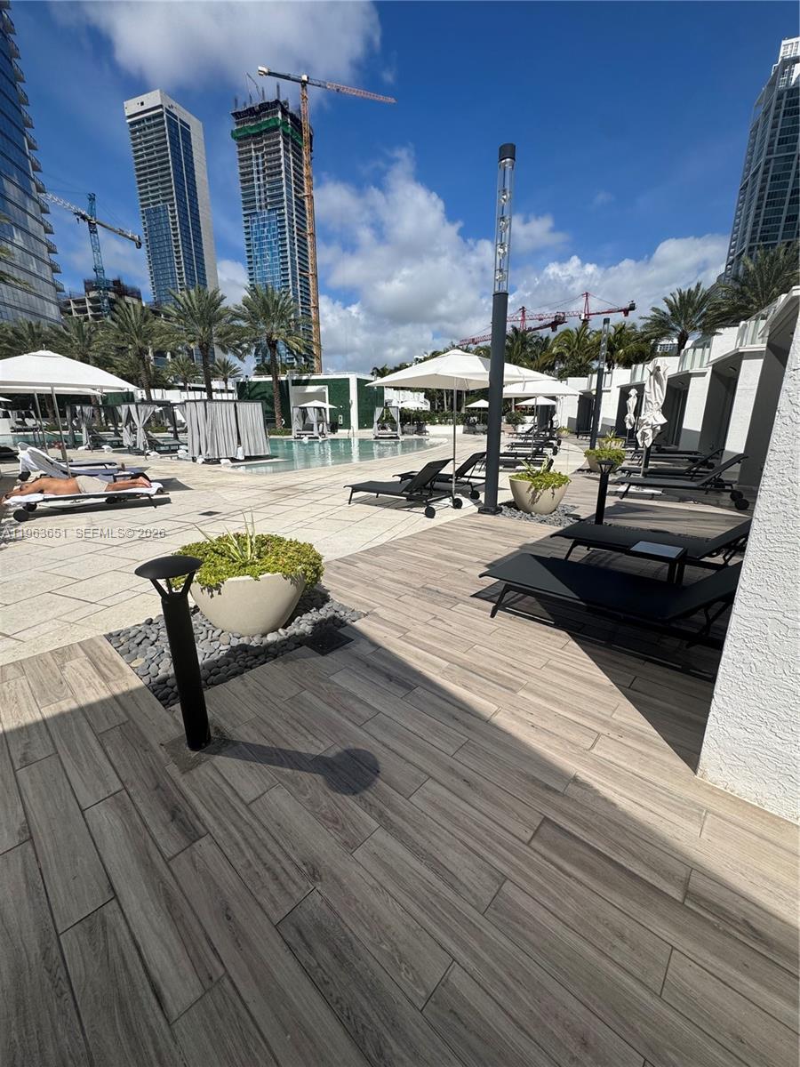 851 NE 1st ave # 7, Miami FL 33132 photo 5