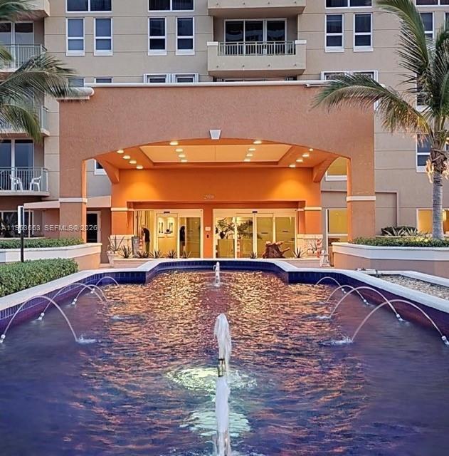 Hallandale Beach, FL 33009 photo 2