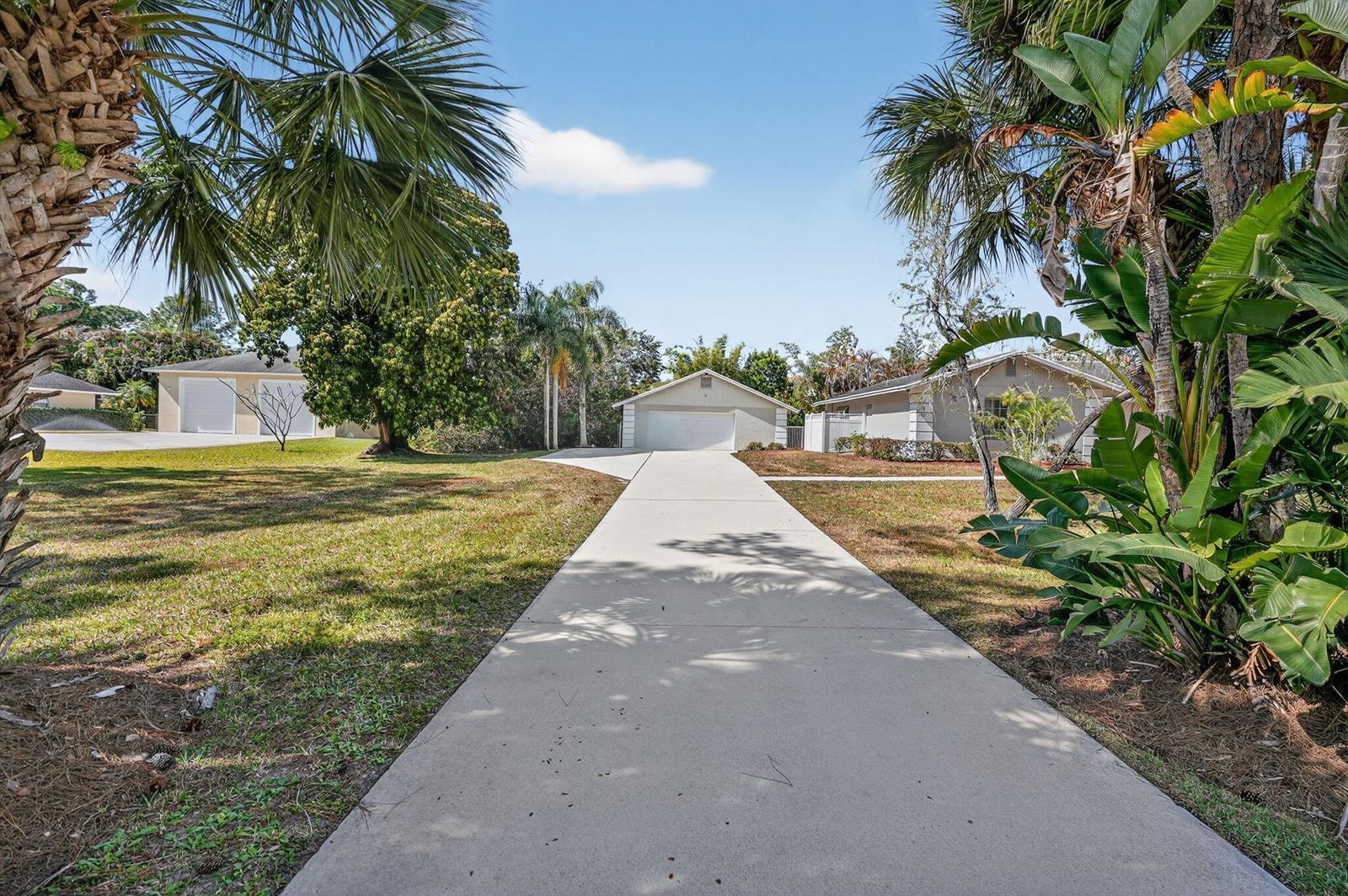 15315 78th Drive N, Palm Beach Gardens FL 33418 photo 2