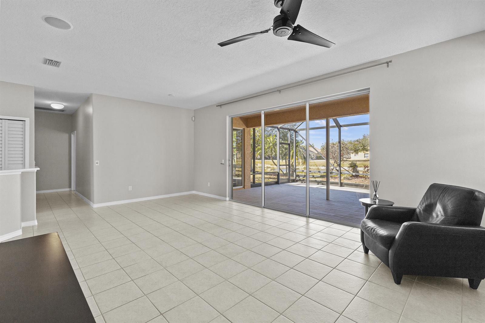 508 NW Waverly Circle, Port St. Lucie FL 34983 photo 5