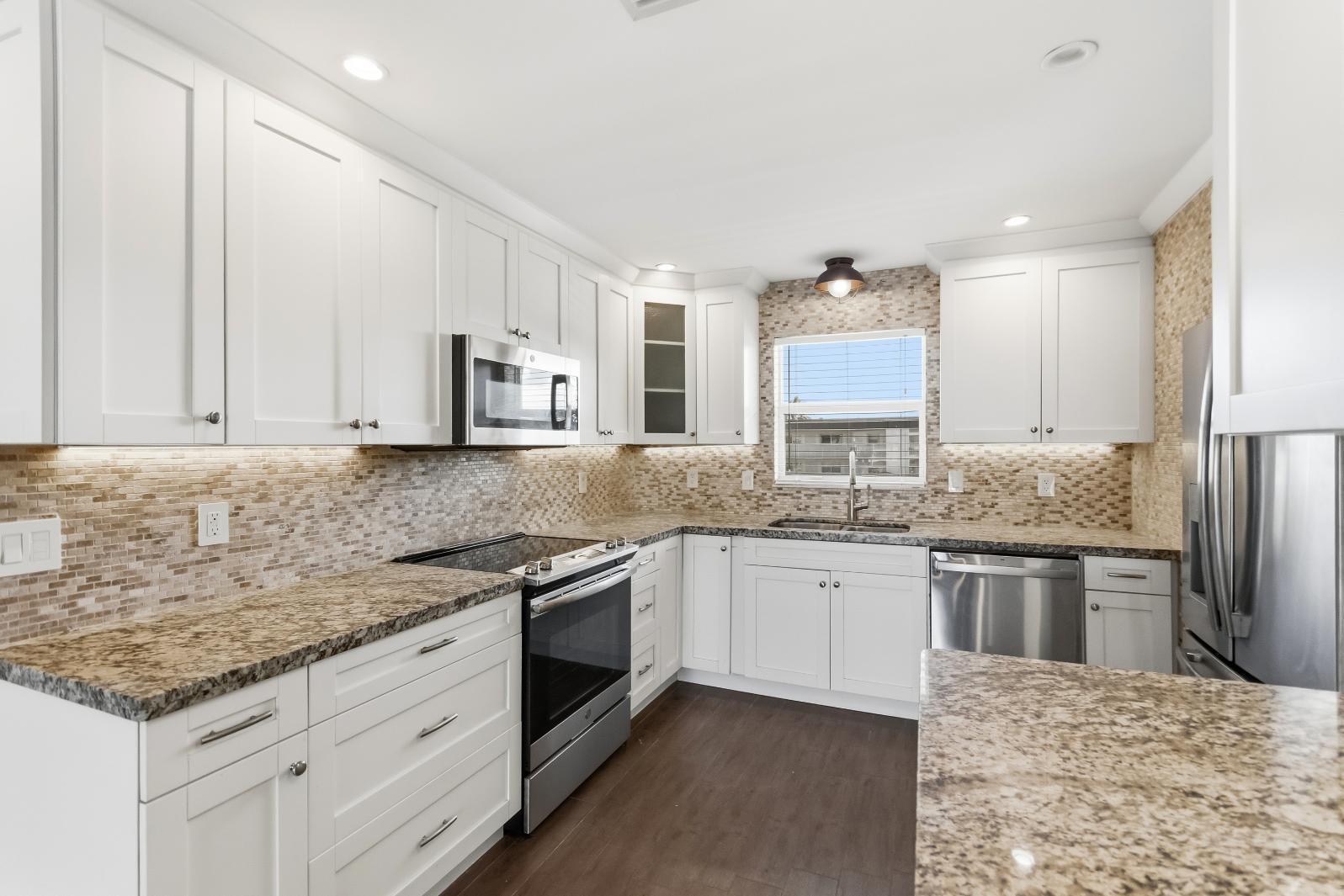 109 Wettaw Lane # 203, North Palm Beach FL 33408 photo 4