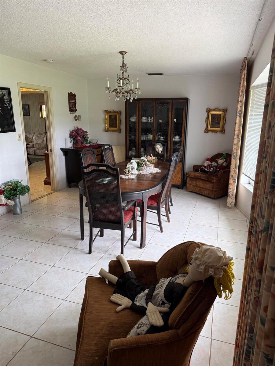 626 S Crescent Drive, Hollywood FL 33021 photo 5