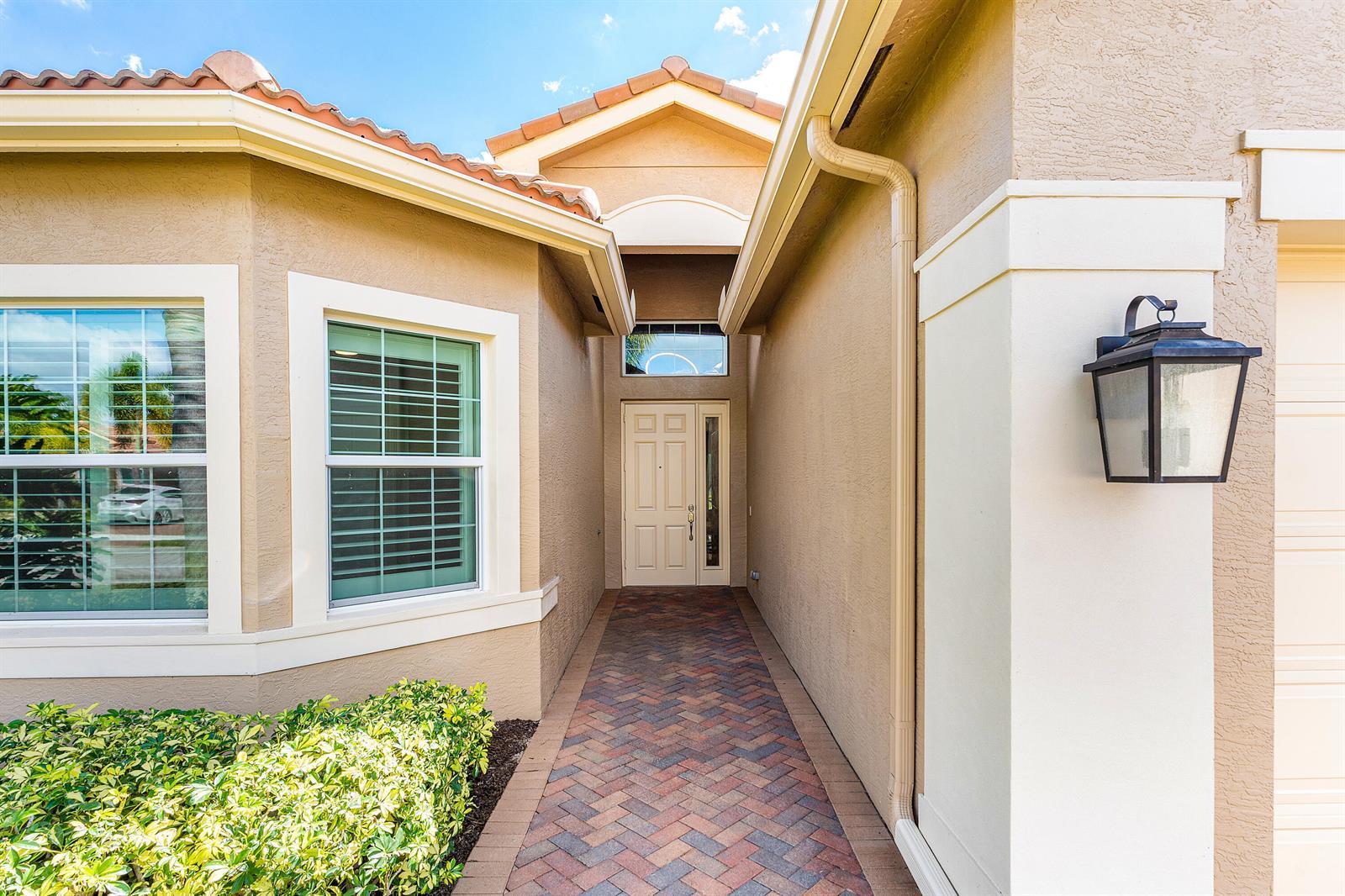 12524 Bonnington Range Drive, Boynton Beach FL 33473 photo 4