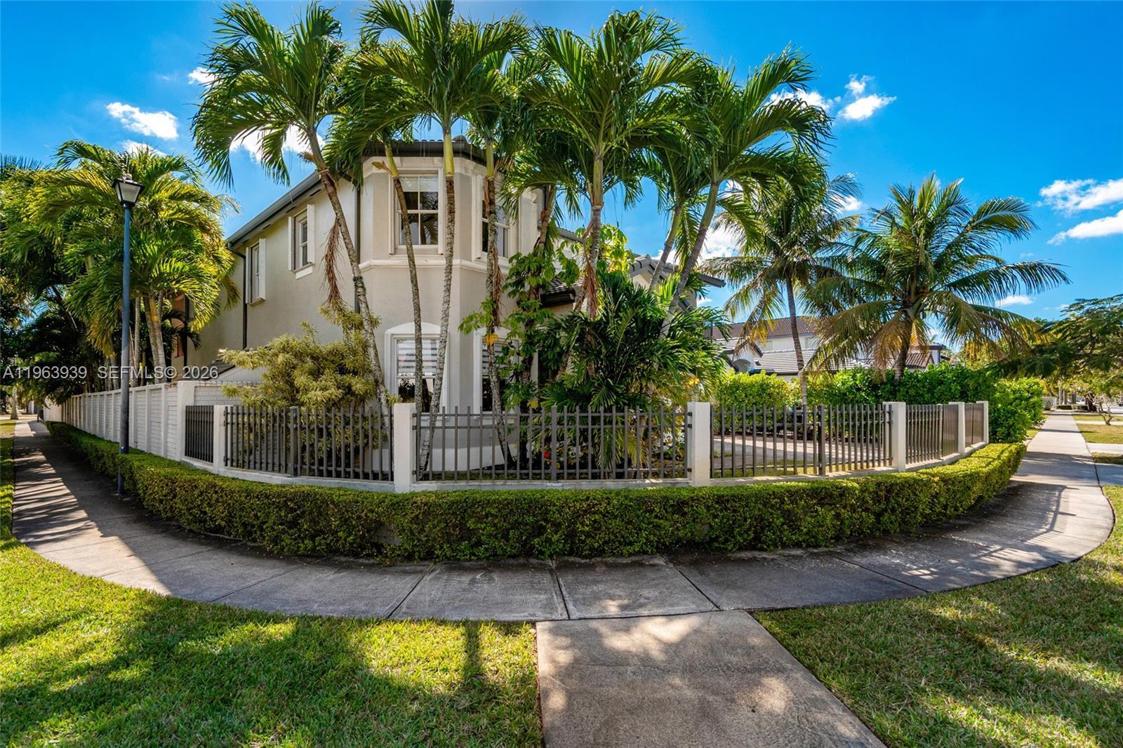 14900 SW 10th St, Miami FL 33194 photo 3