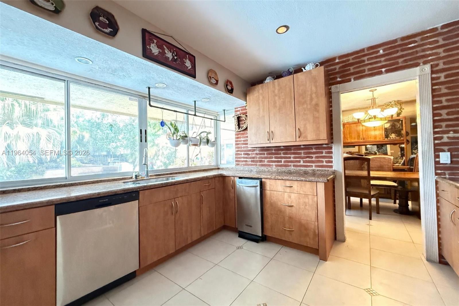 9761 SW 148th St, Miami FL 33176 photo 5