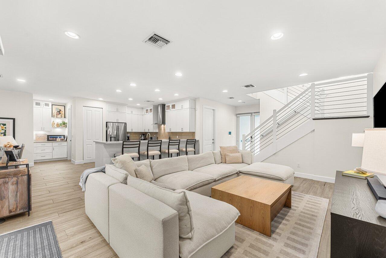 612 SW 15th Street, Fort Lauderdale FL 33315 photo 4