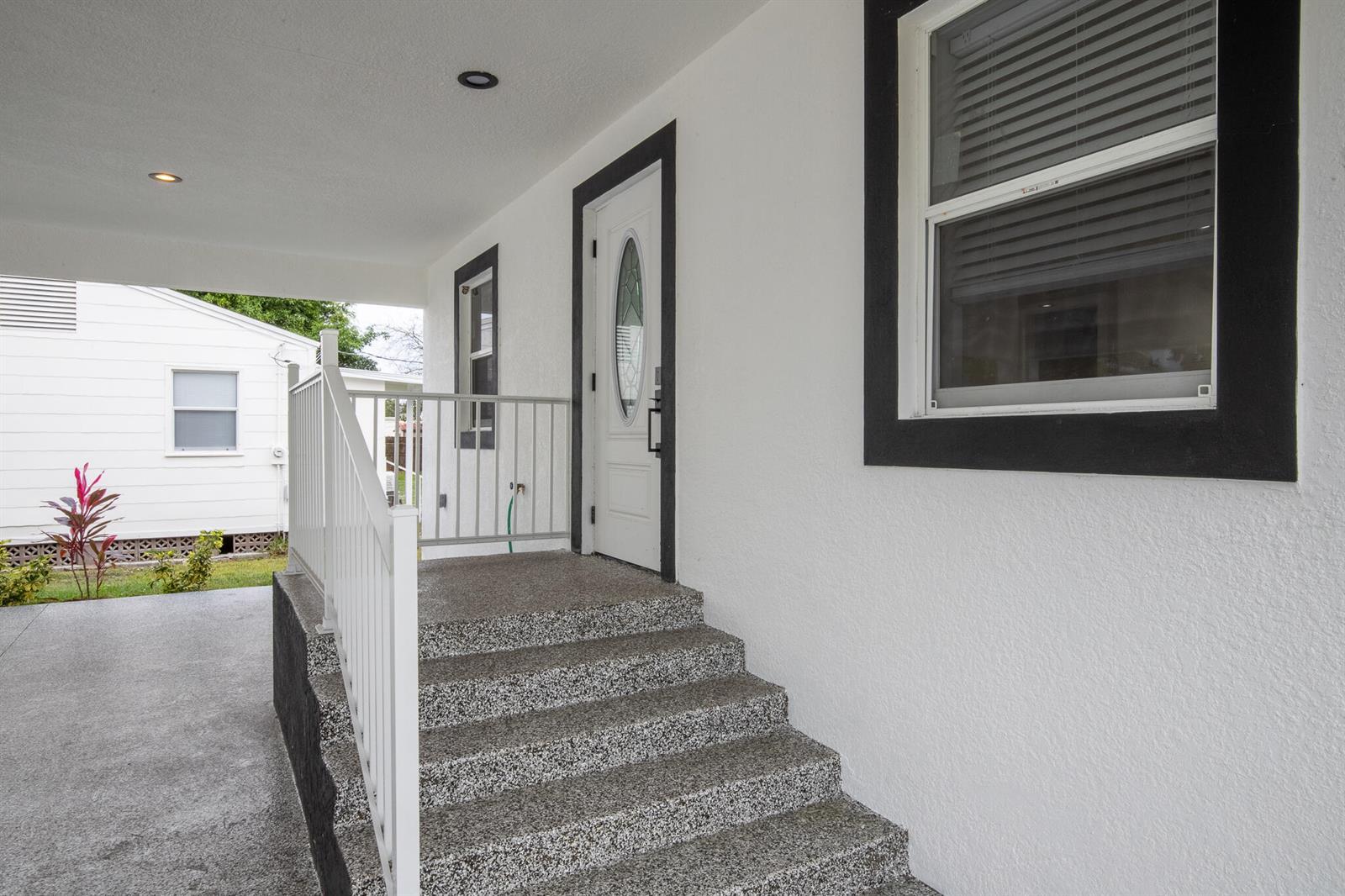 332 W Ventura Avenue, Clewiston FL 33440 photo 5