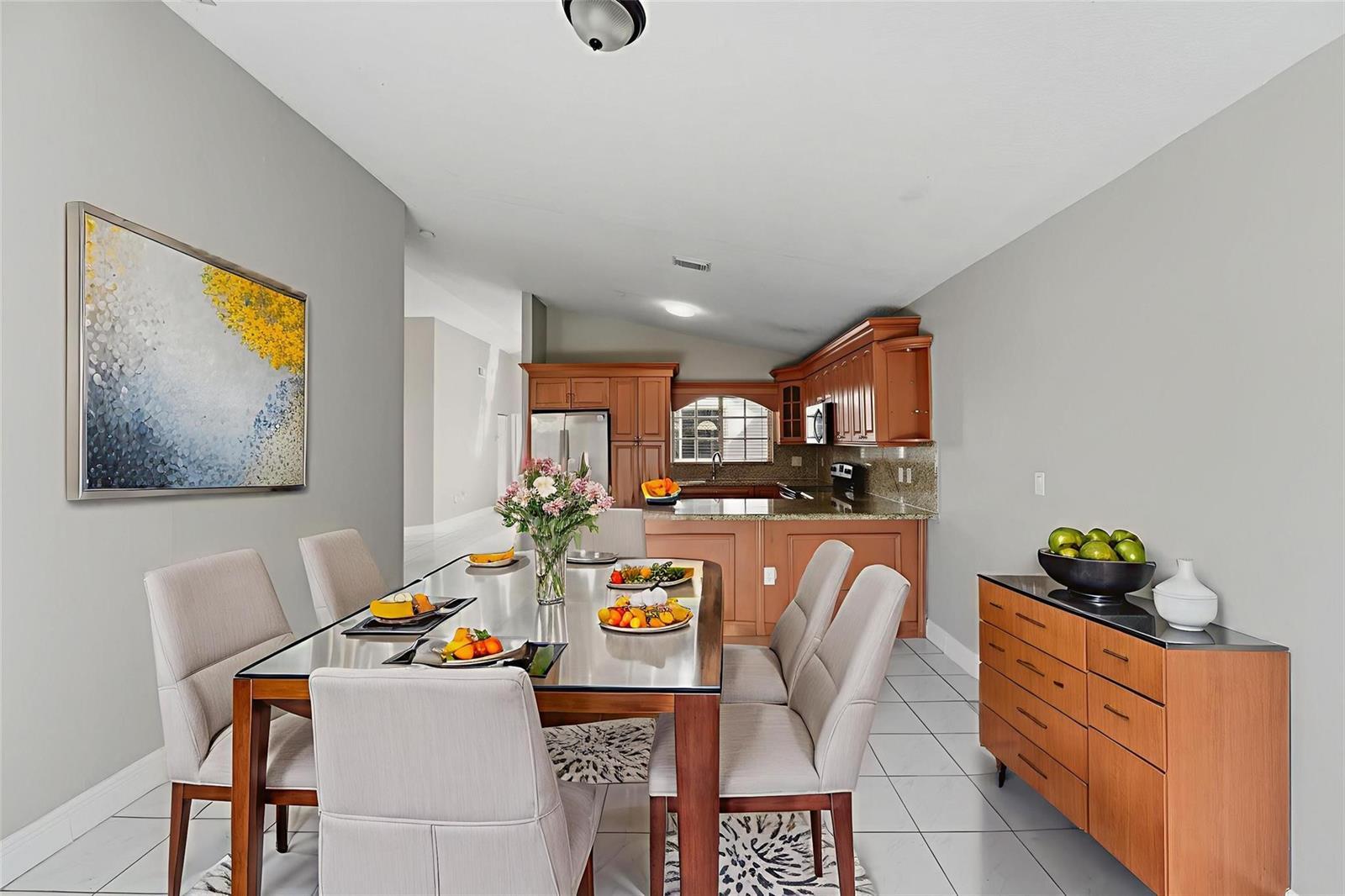 5860 SW 150th Avenue, Miami FL 33193 photo 2