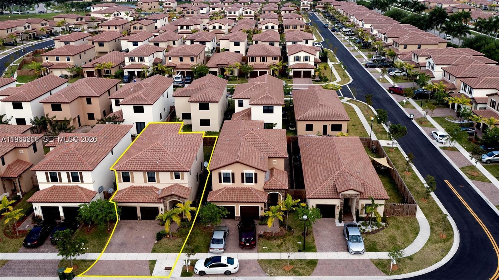 133 NE 23rd Ter, Homestead FL 33033 photo 2