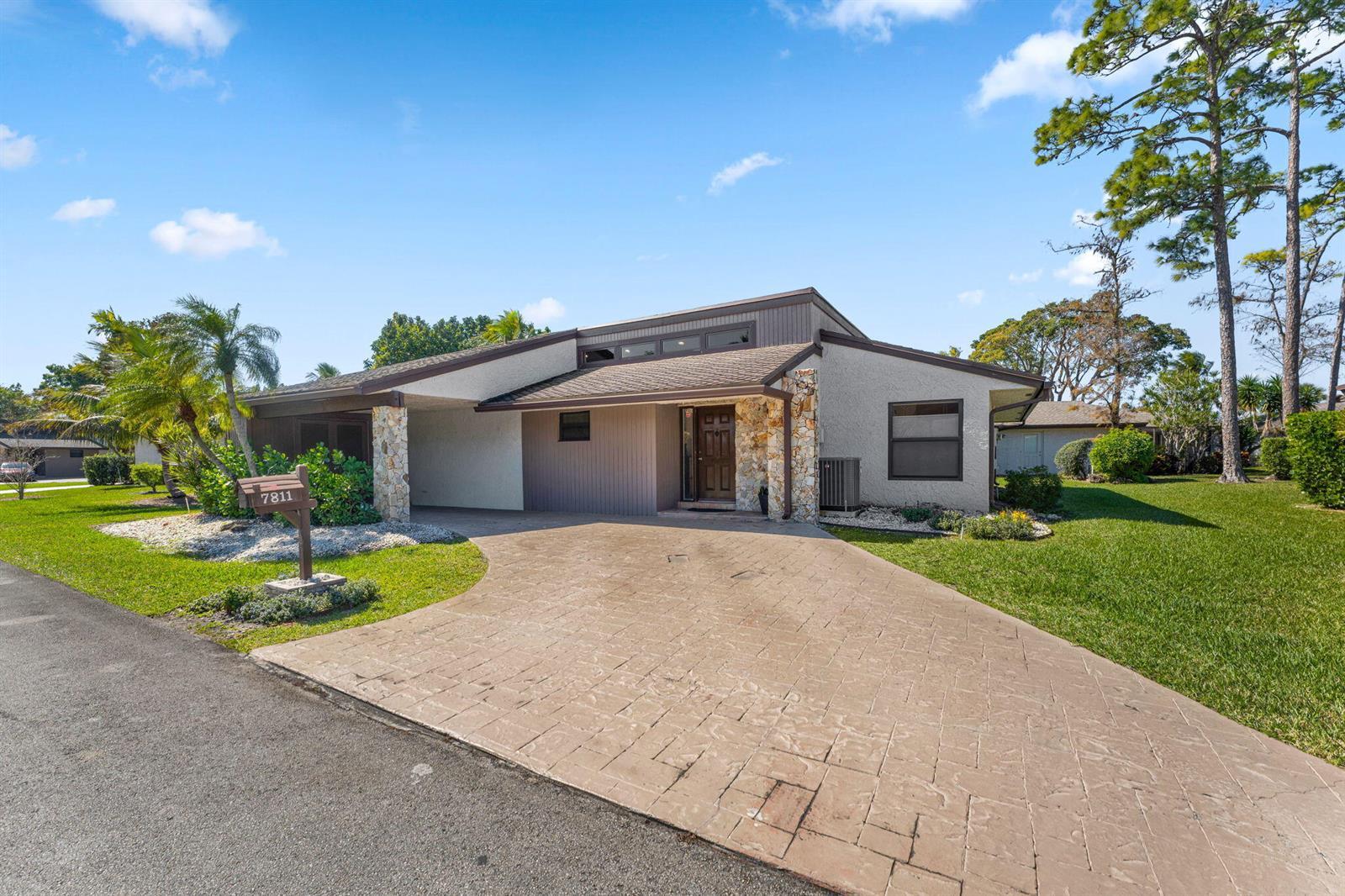 7811 Beechfern Circle # 26, Tamarac FL 33321 photo 2