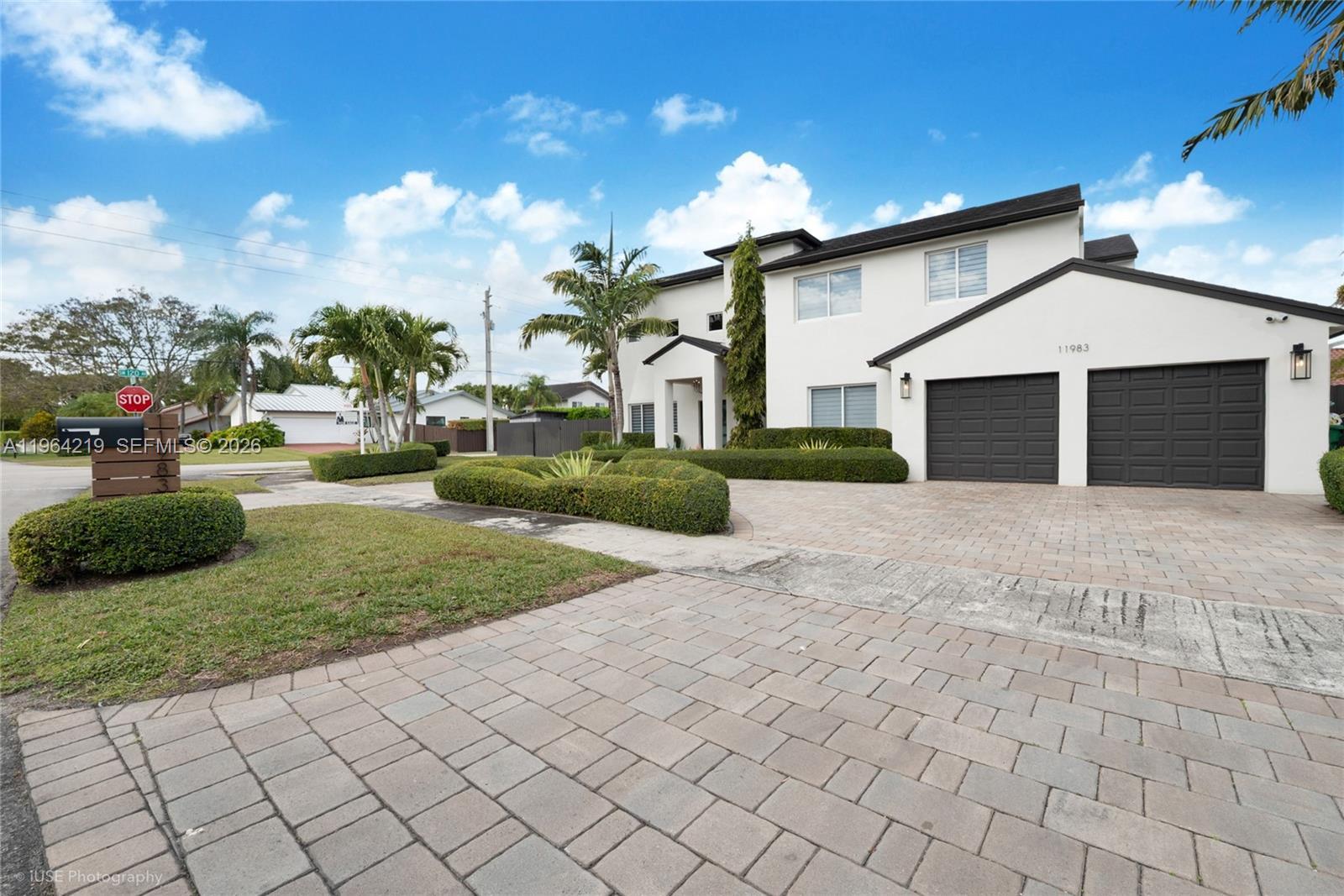 11983 SW 99th St, Miami FL 33186 photo 2