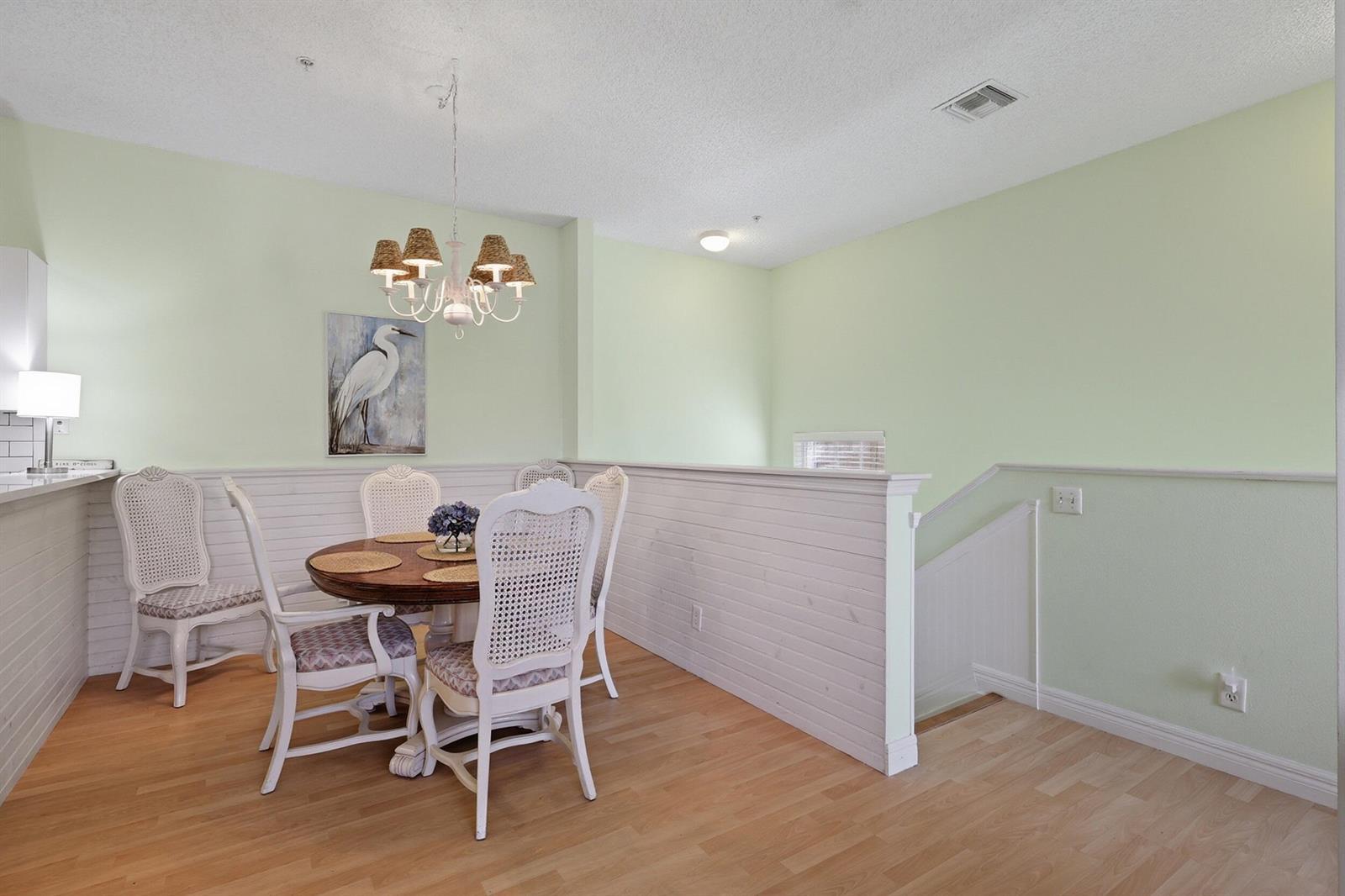 114 Lighthouse Cir, J, Tequesta FL 33469 photo 4