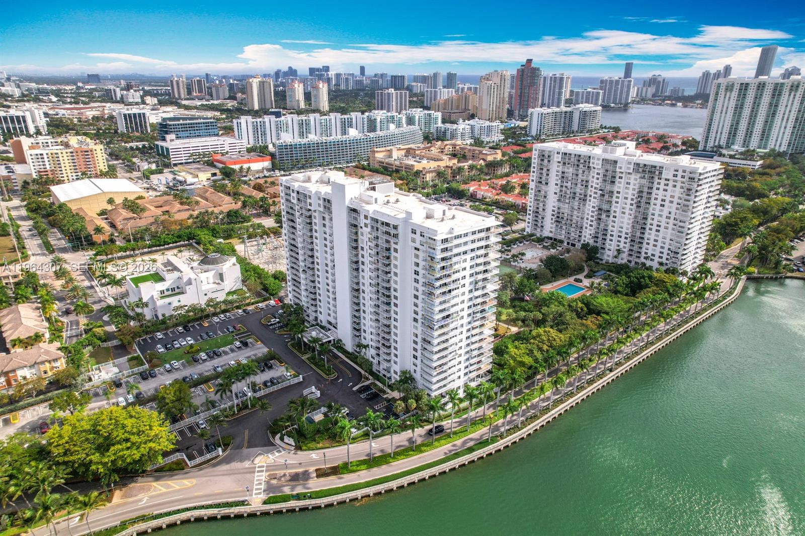 2801 NE 183rd St # 1504W, Aventura FL 33160 photo 5