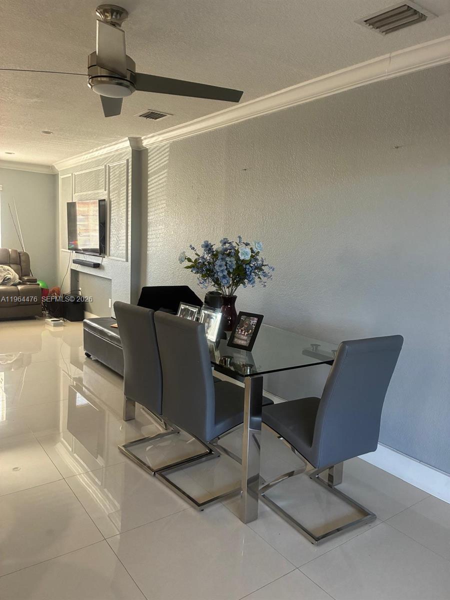 9425 NW 114th Ln # 3, Hialeah Gardens FL 33018 photo 4