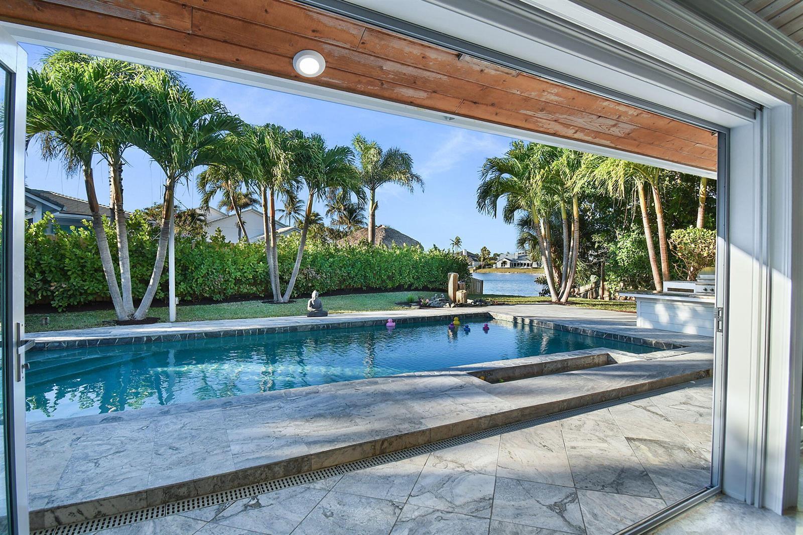 123 Olympus Way, Jupiter FL 33477 photo 2