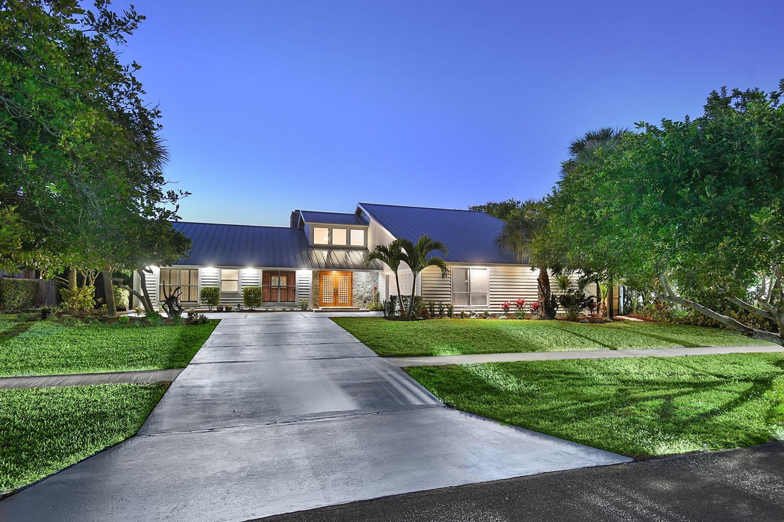 123 Olympus Way, Jupiter FL 33477 photo 3
