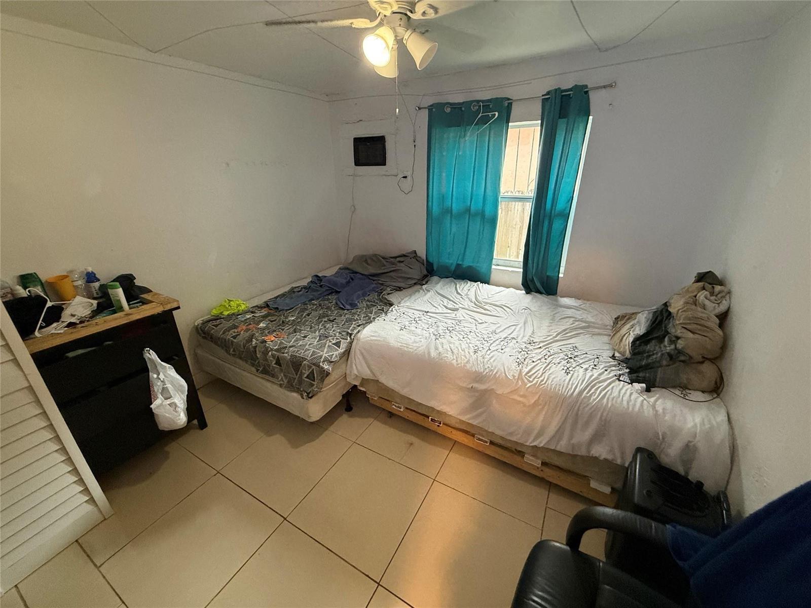 1028 NW 24th Street, Miami FL 33127 photo 5