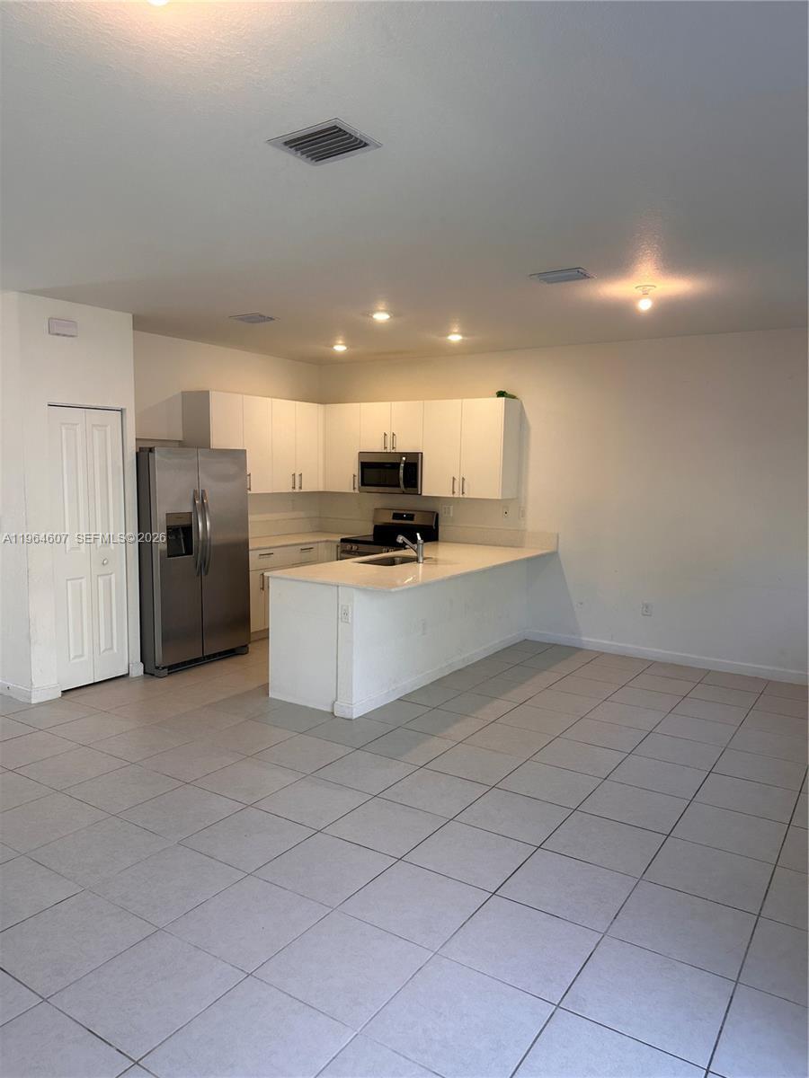 623 SE 13th St Cir, Homestead FL 33034 photo 5