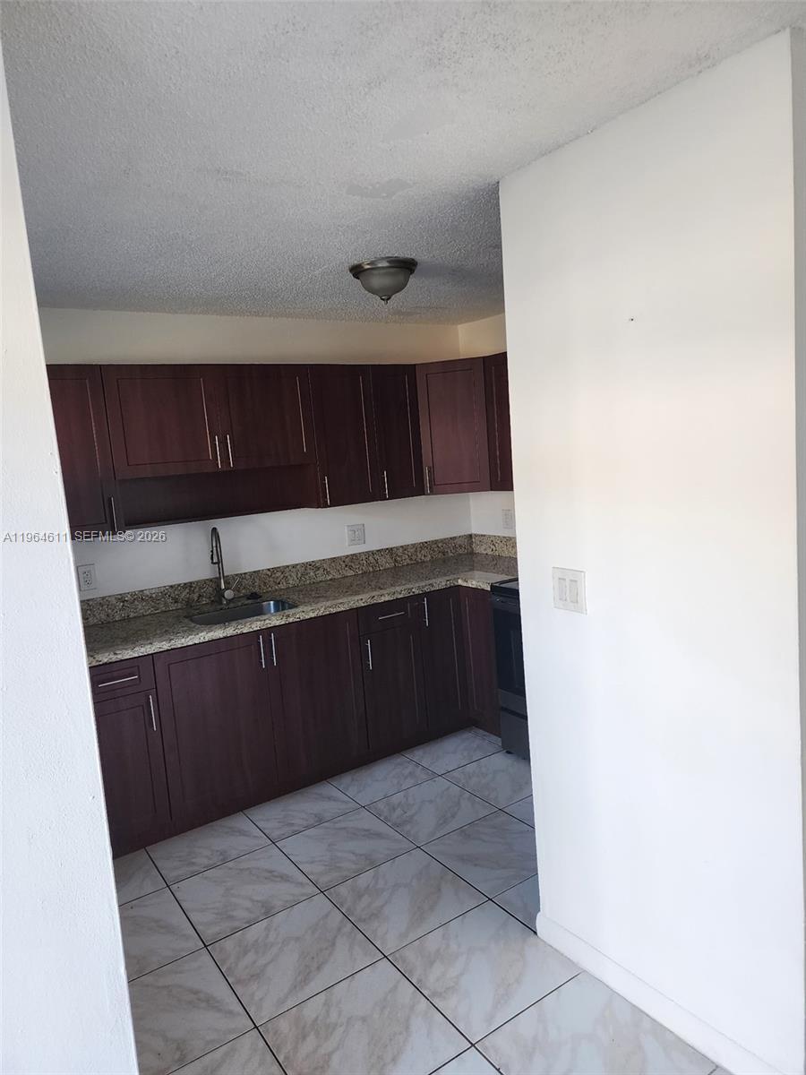 10805 SW 86th St # 5, Miami FL 33173 photo 4