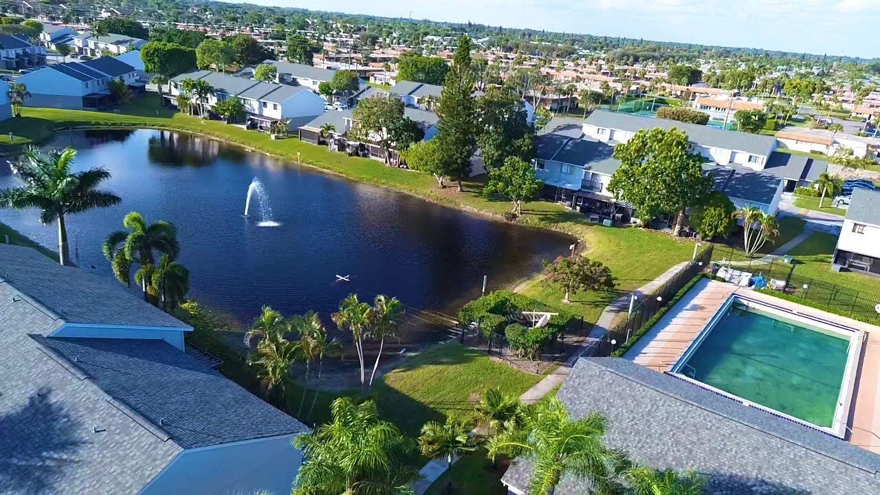 6604 Dockside Circle # 6604, FL 33463 photo 2