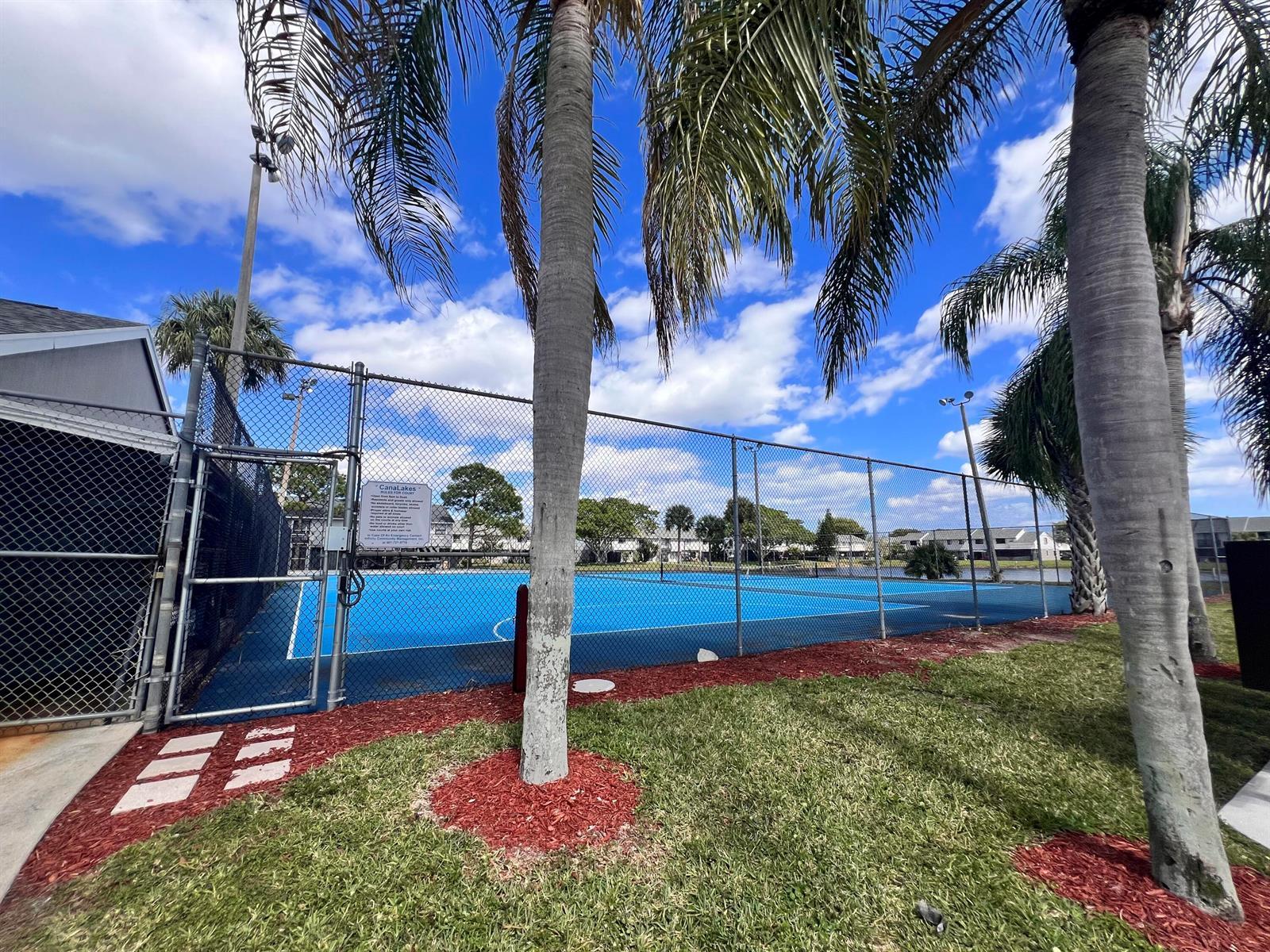 6604 Dockside Circle # 6604, FL 33463 photo 3