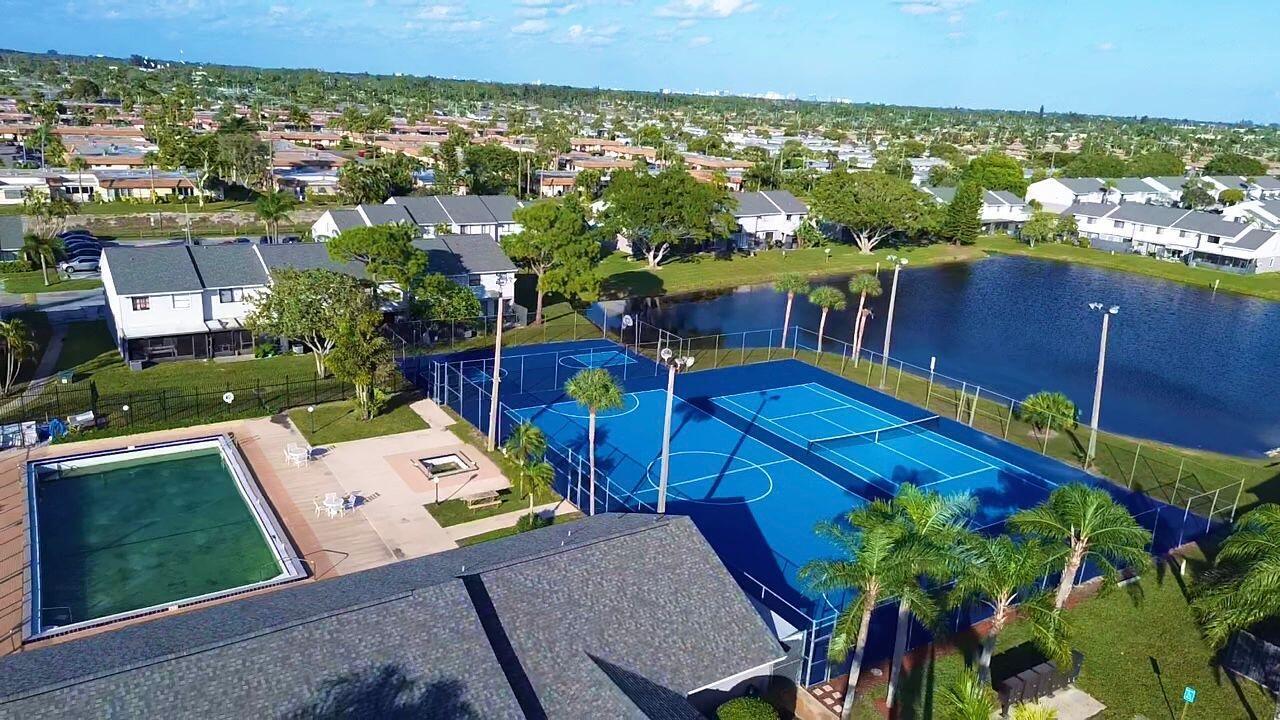 6604 Dockside Circle # 6604, FL 33463