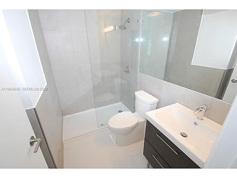 1255 PENNSYLVANIA AV # 102, Miami Beach FL 33139 photo 3