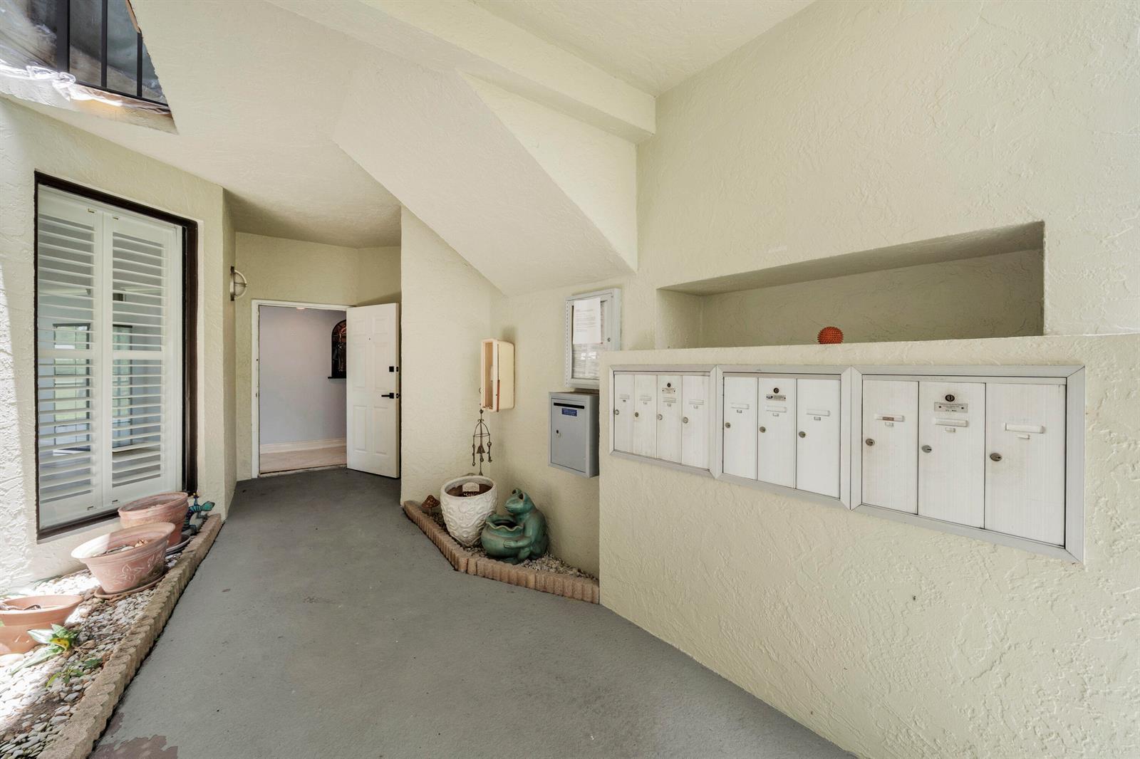 6371 La Costa Drive # 104, Boca Raton FL 33433 photo 3