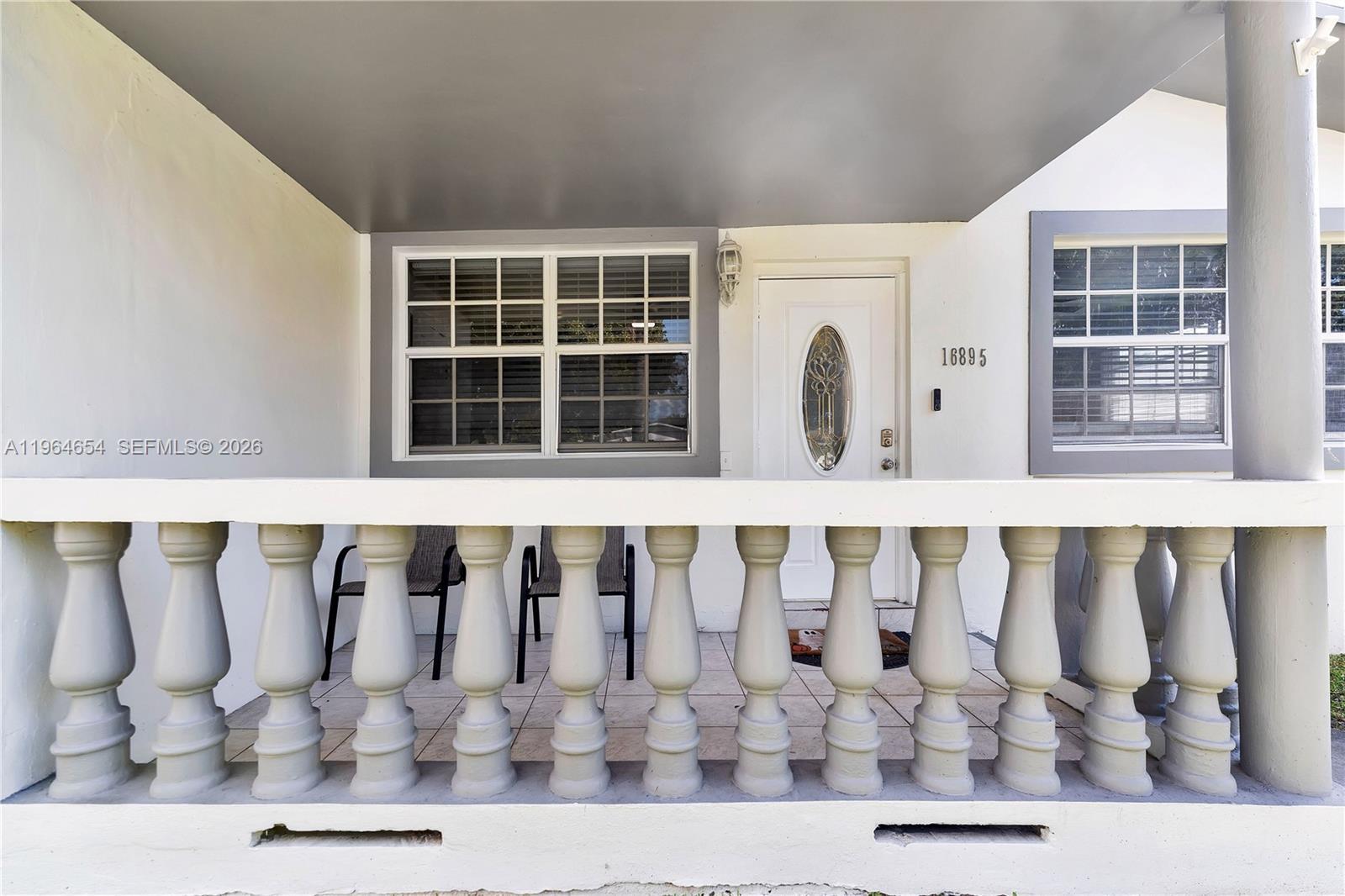 16895 NE 4th Pl, North Miami Beach FL 33162 photo 3
