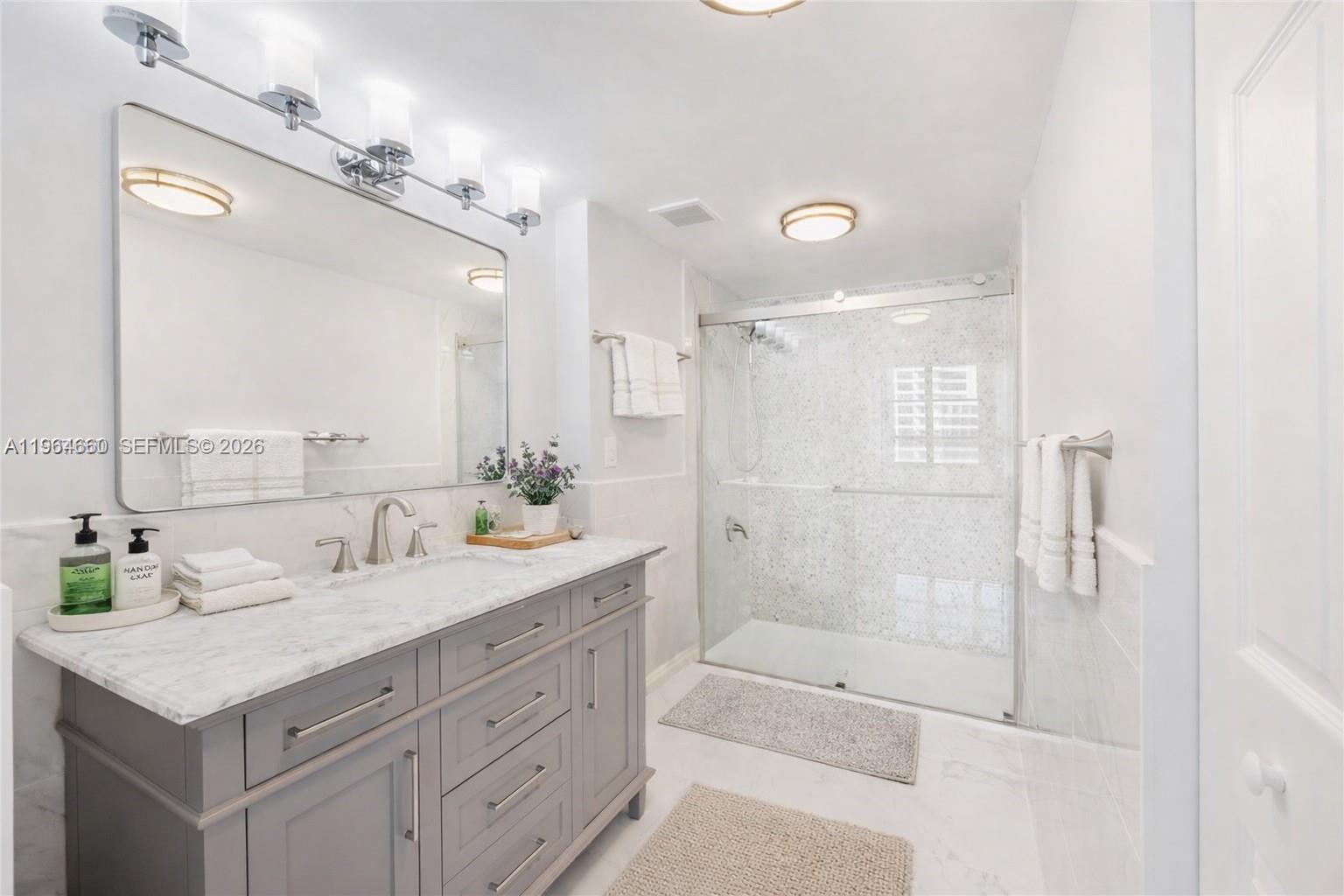 600 Three Islands Blvd # 1214, Hallandale Beach FL 33009 photo 4