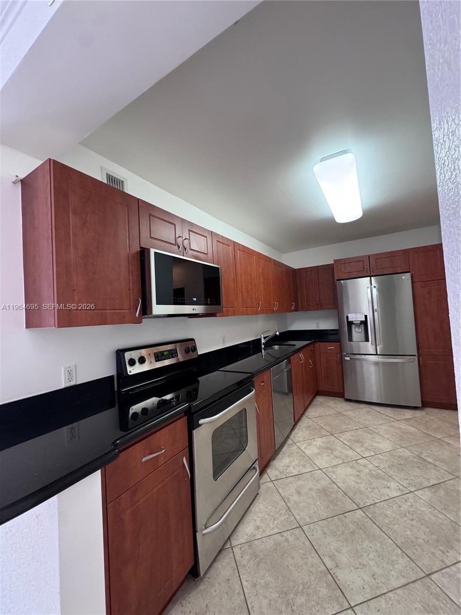401 N 69th St # 607, Miami Beach FL 33141 photo 3