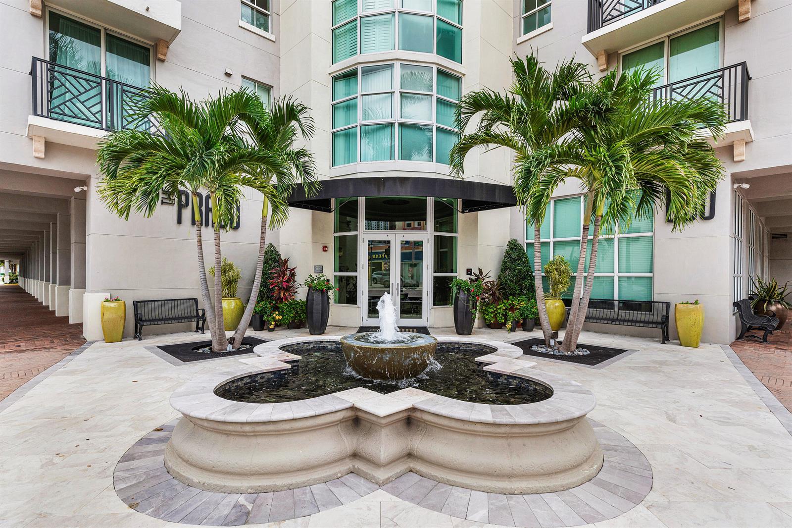 600 S Dixie Highway # 735, West Palm Beach FL 33401 photo 2