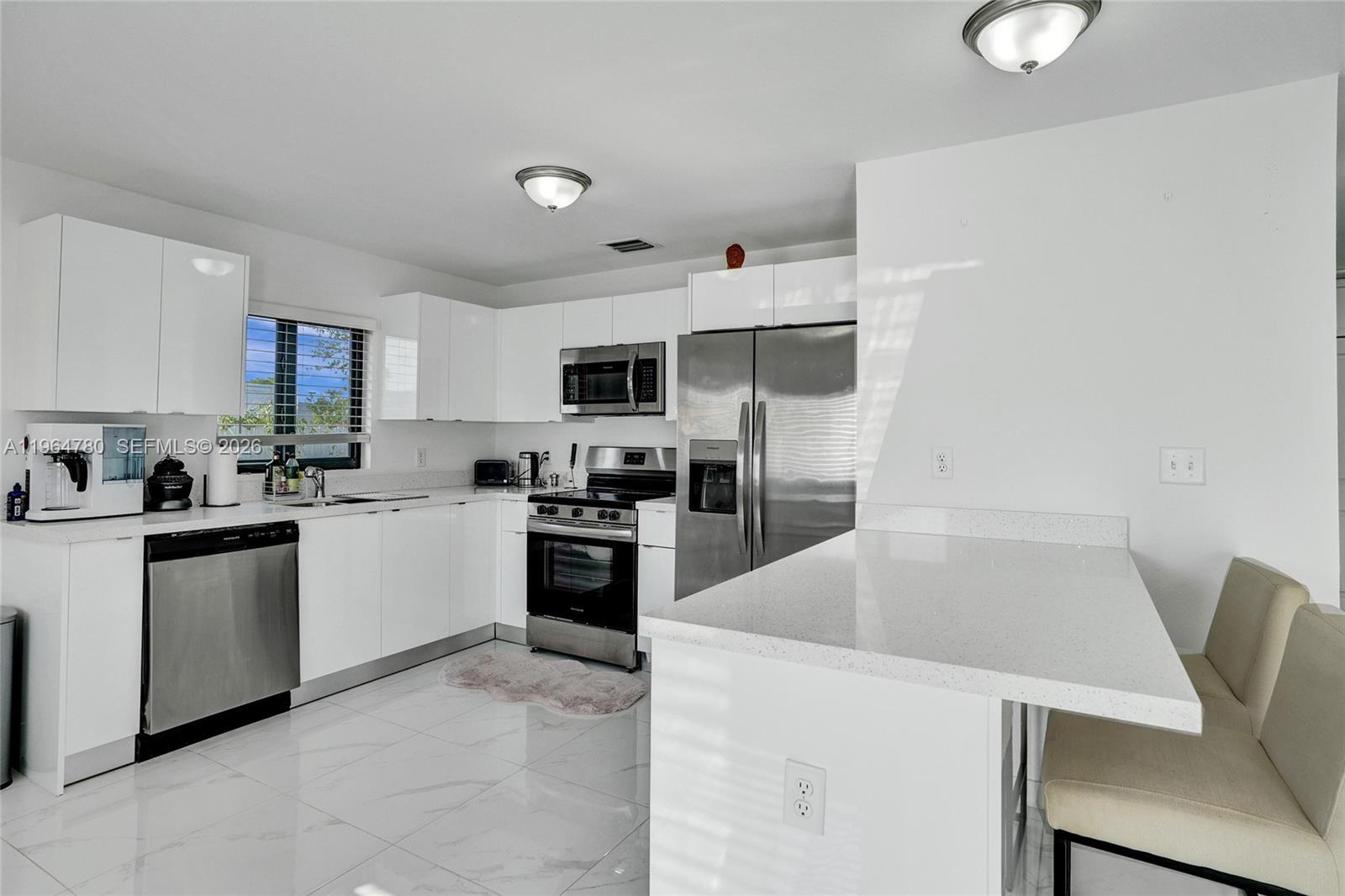 1712 NW 76th Ter # 1712, Miami FL 33147 photo 5