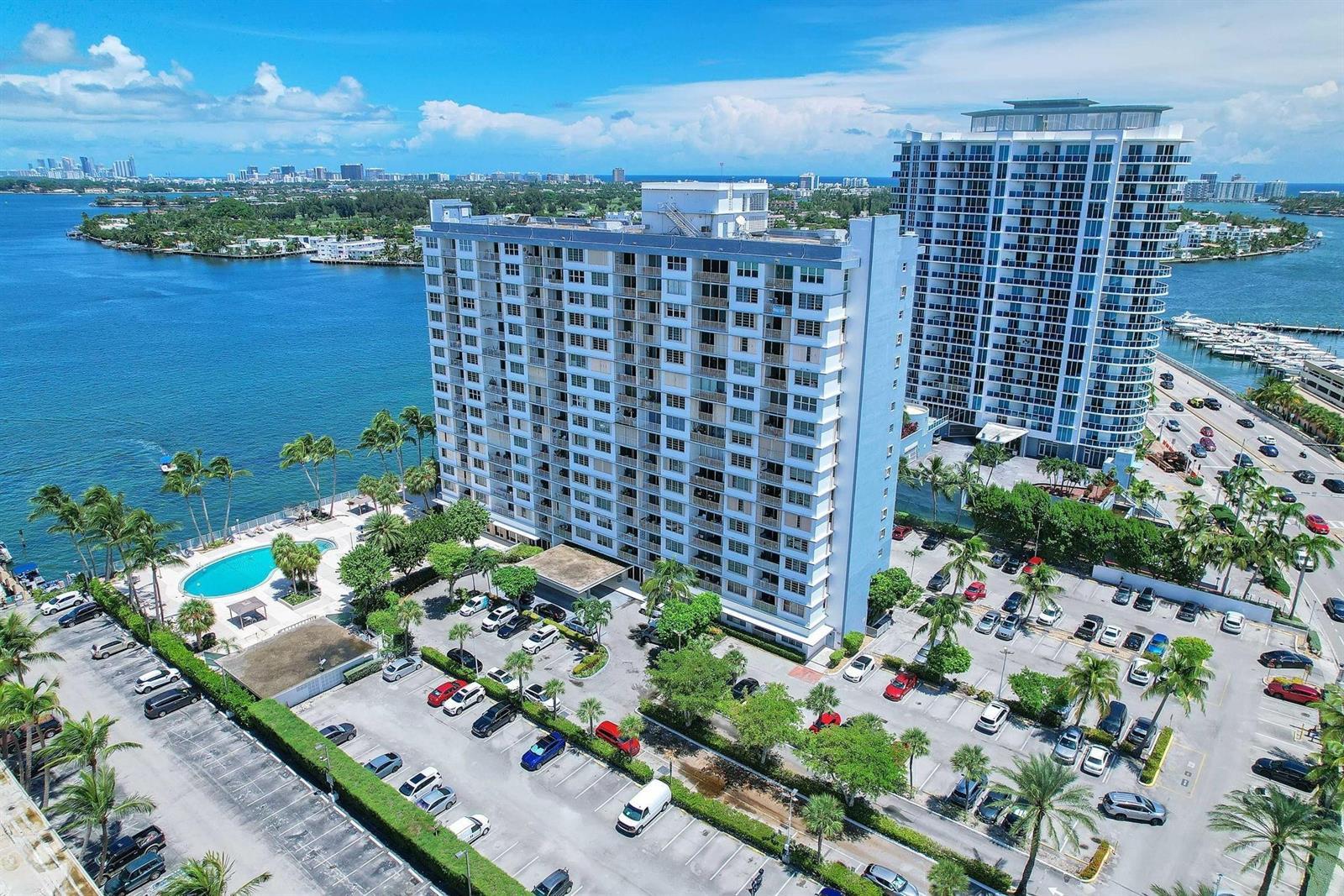 1865 79th Street Causeway, North Bay Village FL 33141 photo 2