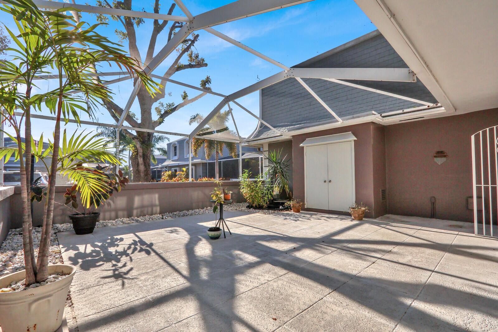 803 Vision Terrace, Palm Beach Gardens FL 33418 photo 3