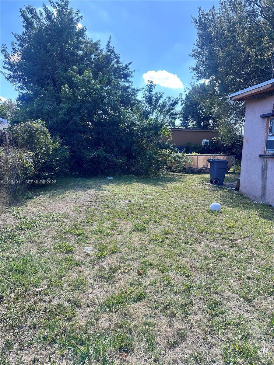 1220 NW 70th St, Miami FL 33147 photo 5