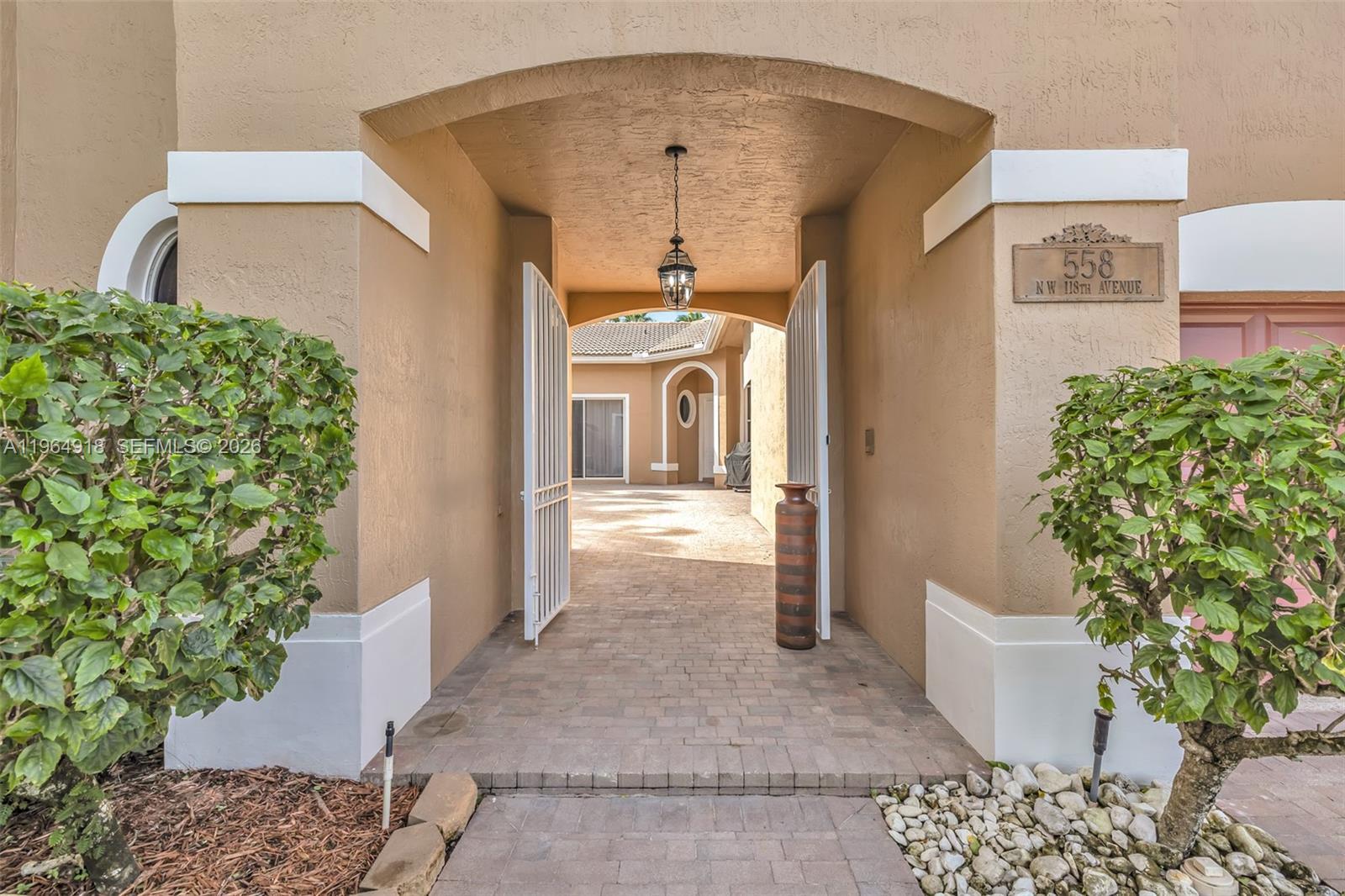 558 NW 118th Ave, Coral Springs FL 33071 photo 5