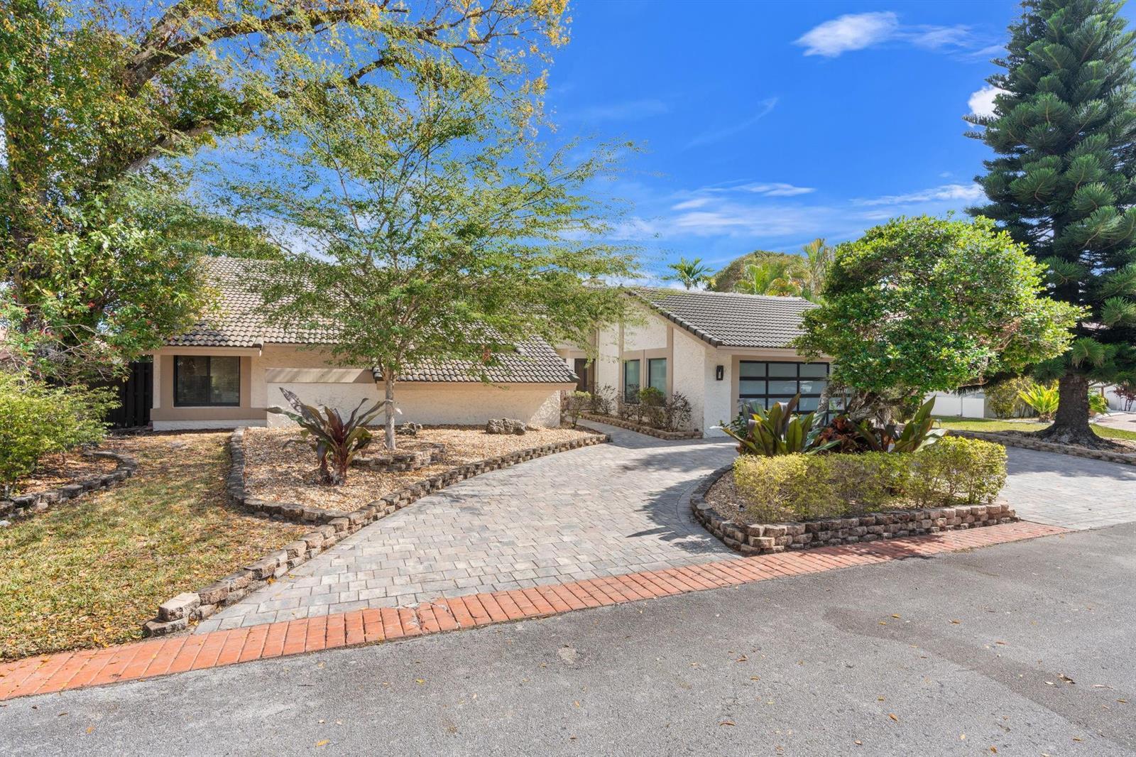 7554 Black Olive Avenue, Tamarac FL 33321 photo 3