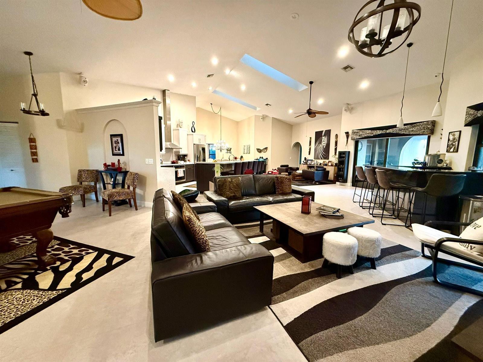 8472 NW 52nd Place, Coral Springs FL 33067 photo 5
