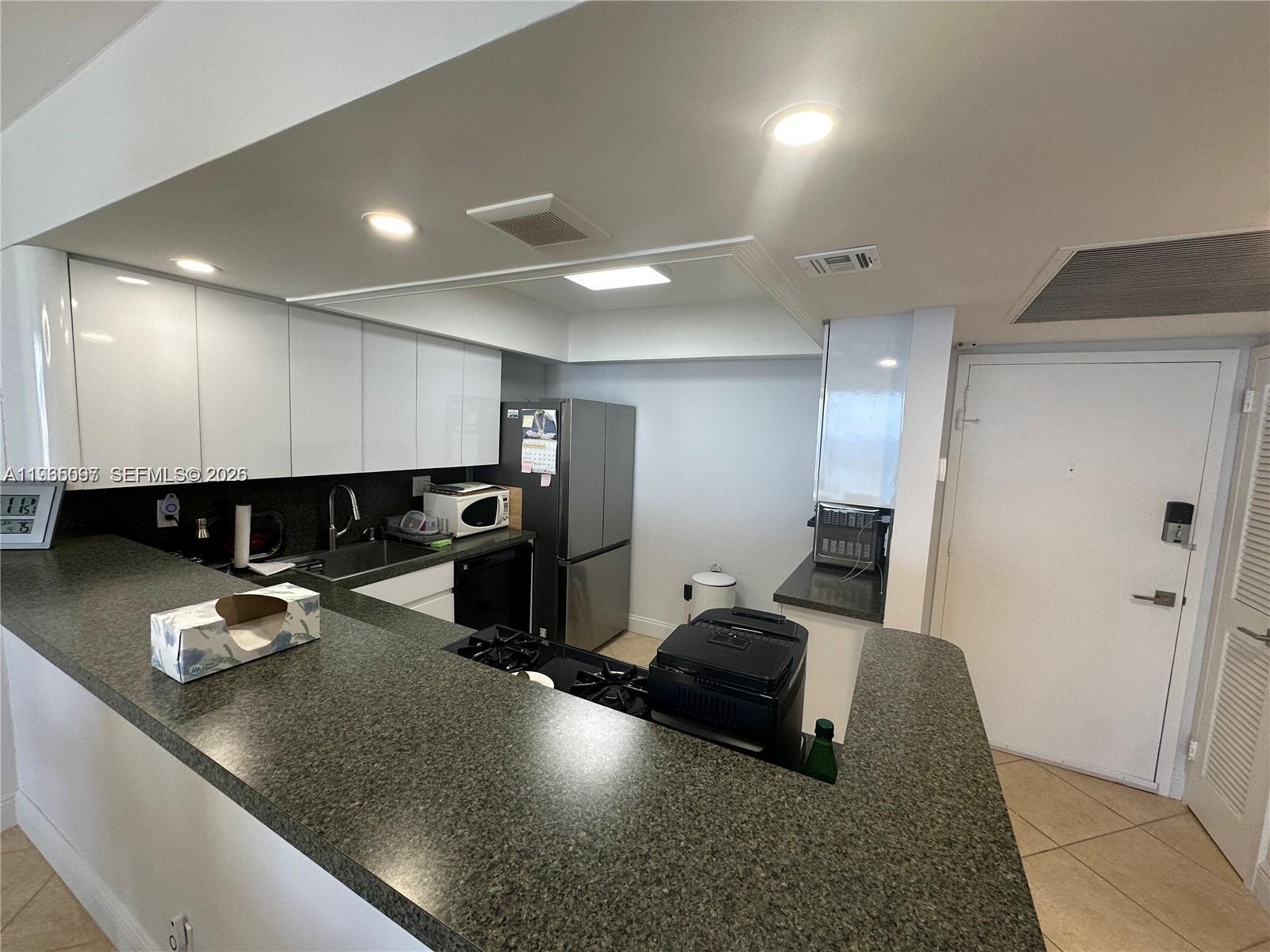2030 S Ocean Dr # 2217, Hallandale Beach FL 33009 photo 5