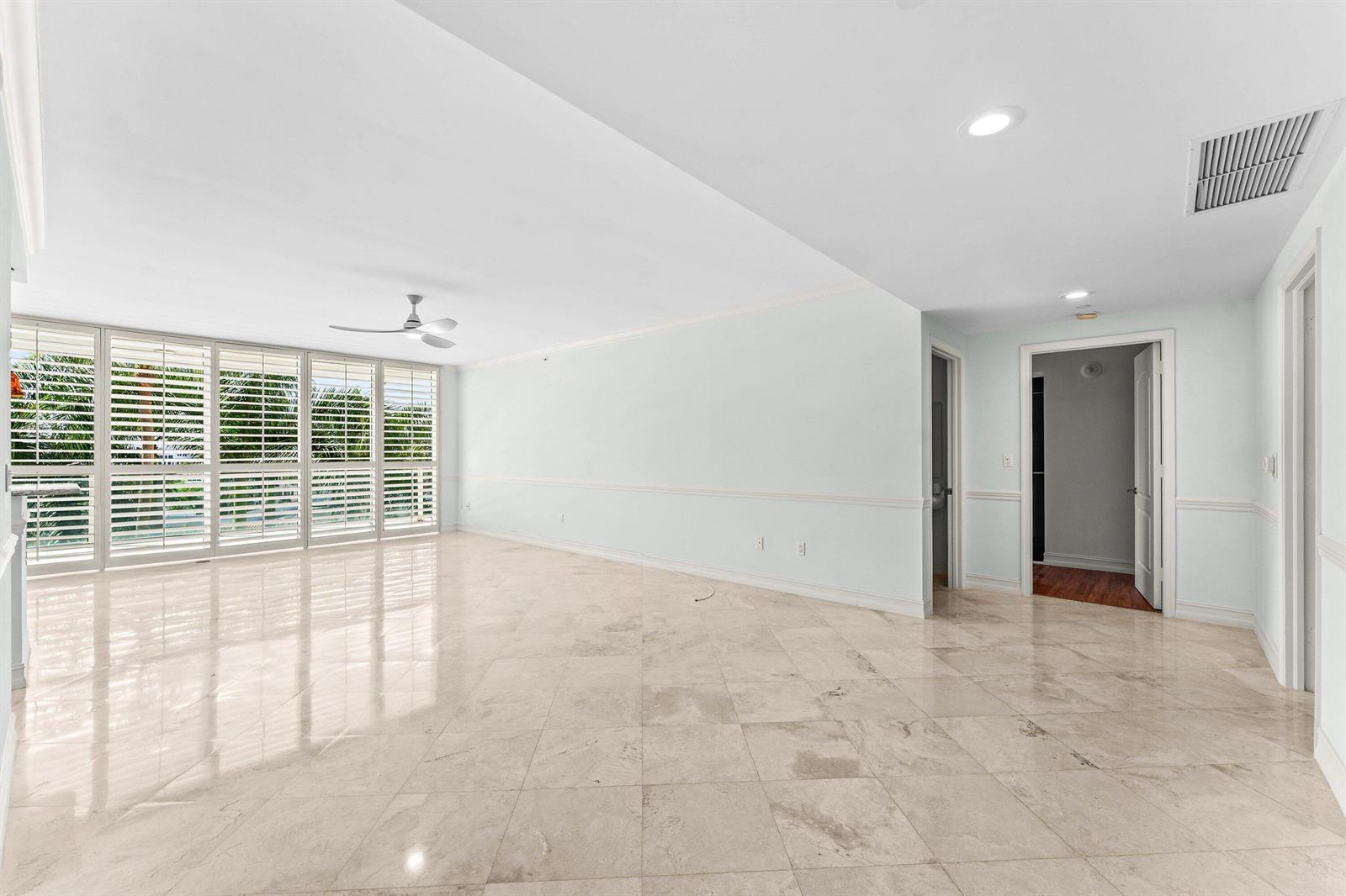 550 SE Mizner Boulevard # B501, Boca Raton FL 33432 photo 2