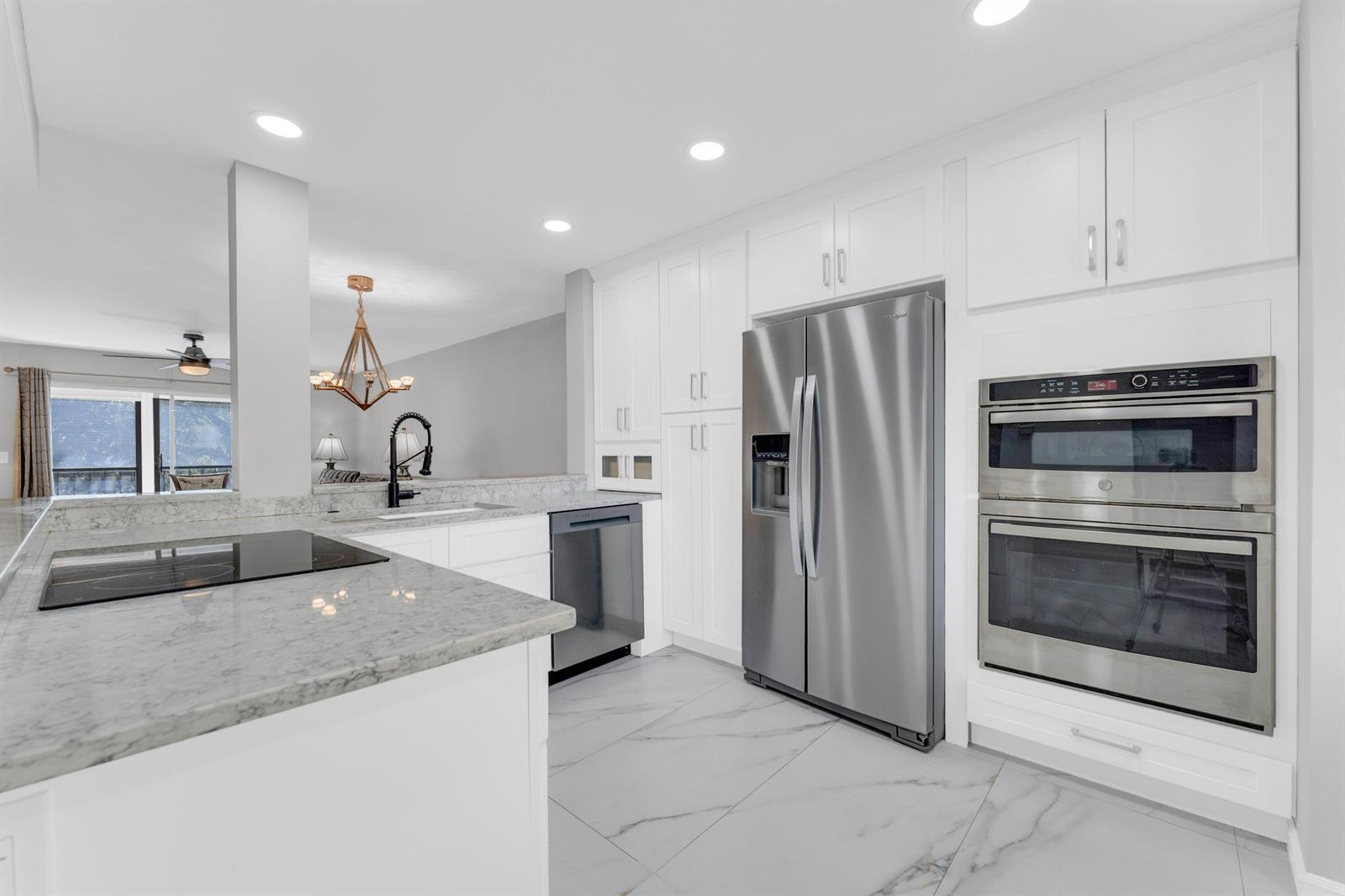 7192 Huntington Lane # 307, Delray Beach FL 33446 photo 3