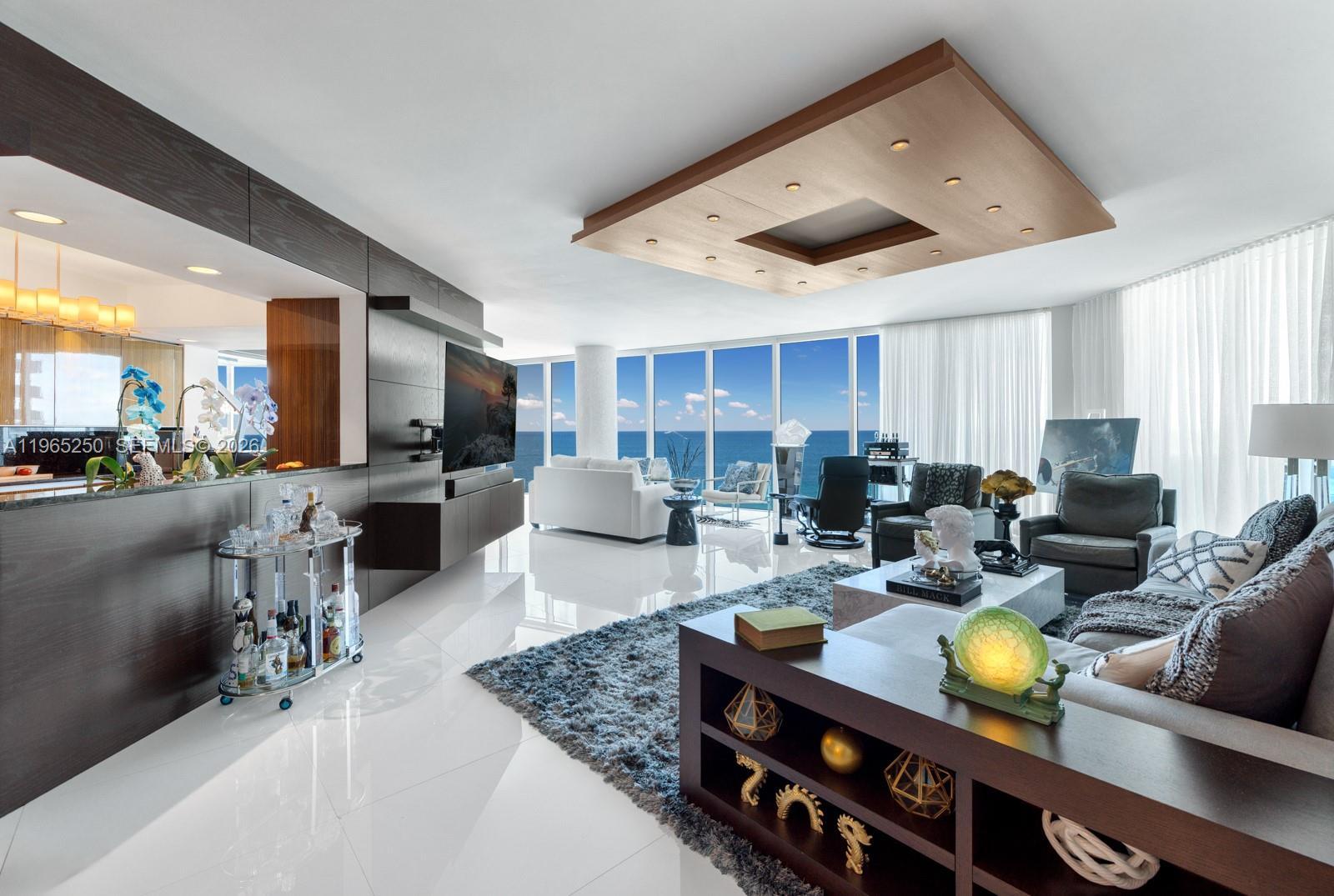 2711 S Ocean Dr # 905, Hollywood FL 33019