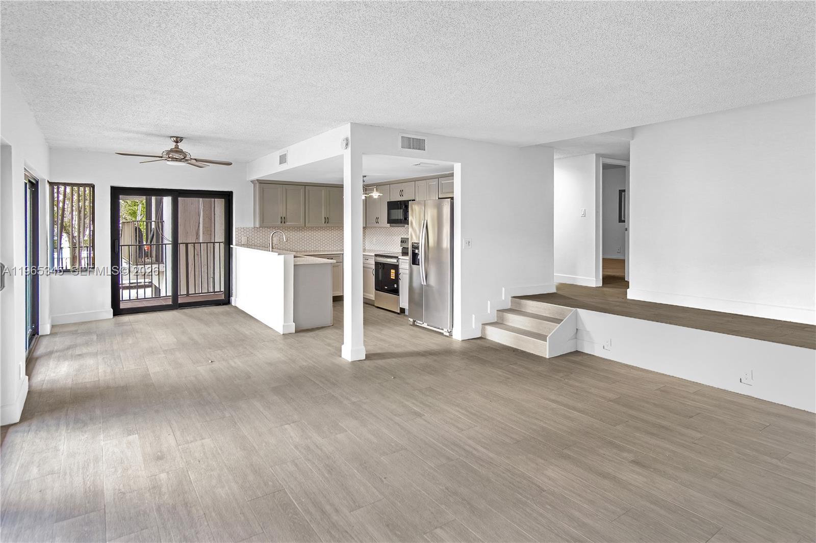 4705 SW 62nd Ave # 204, Davie FL 33314 photo 2