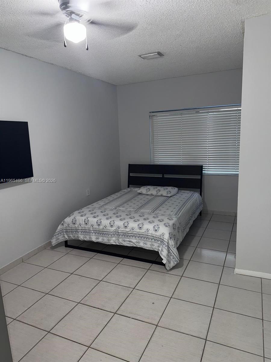 13142 SW 5th St # 0, Miami FL 33184 photo 4