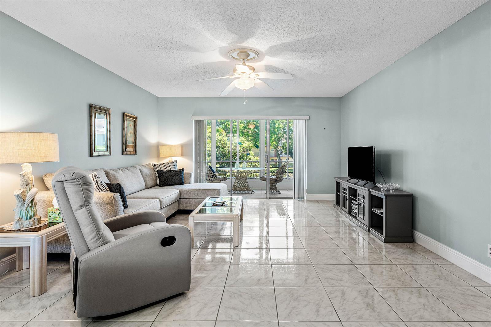 721 Lori Drive # 208, Palm Springs FL 33461 photo 5